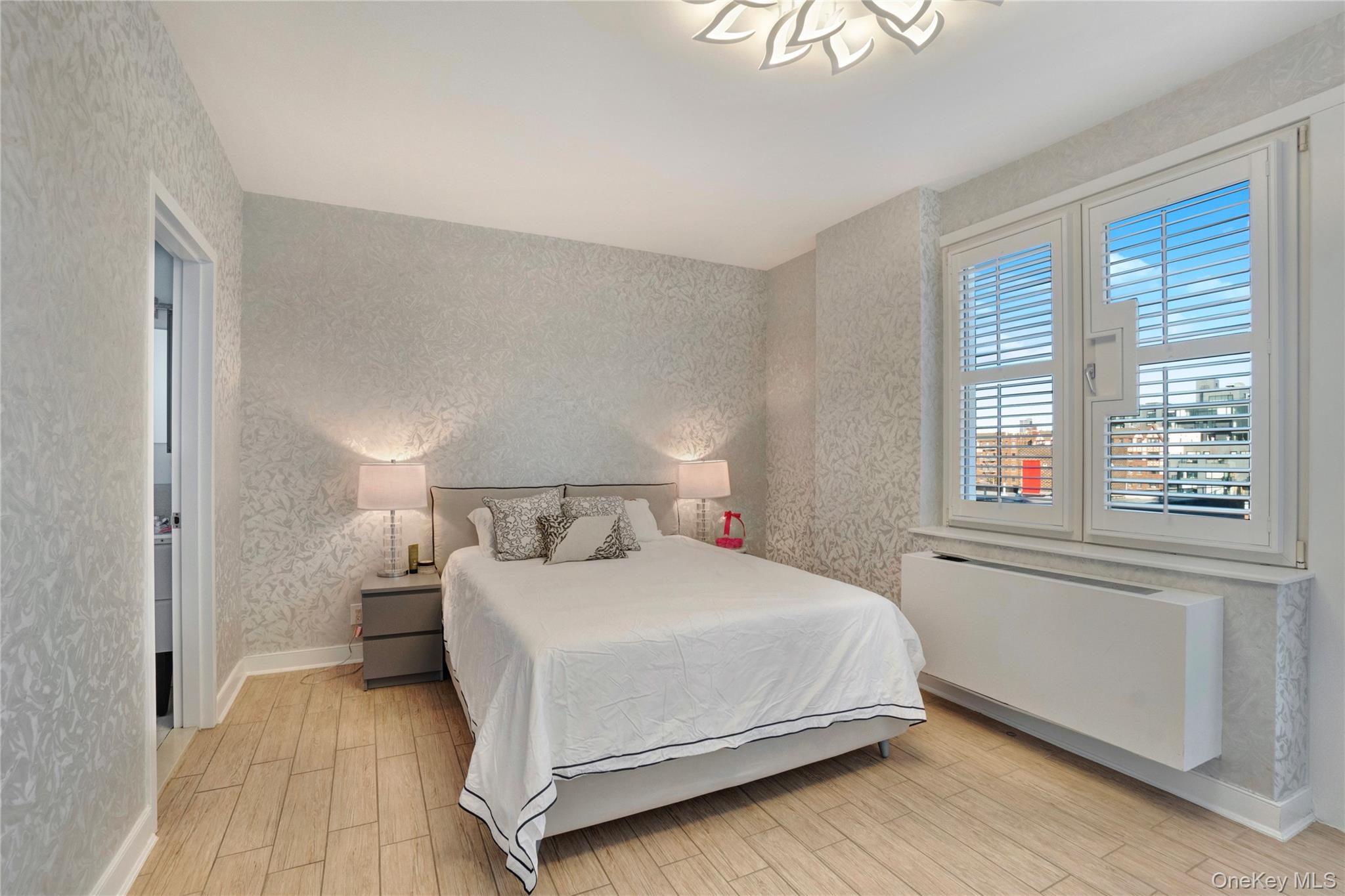 118-20 Ocean Promenade # 5D, Far Rockaway, NY 11694