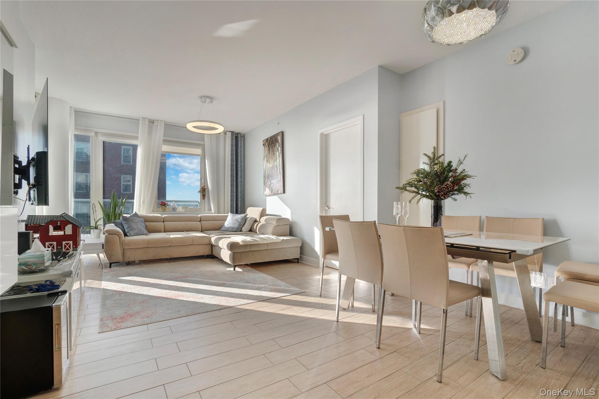 118-20 Ocean Promenade # 5D, Far Rockaway, NY 11694