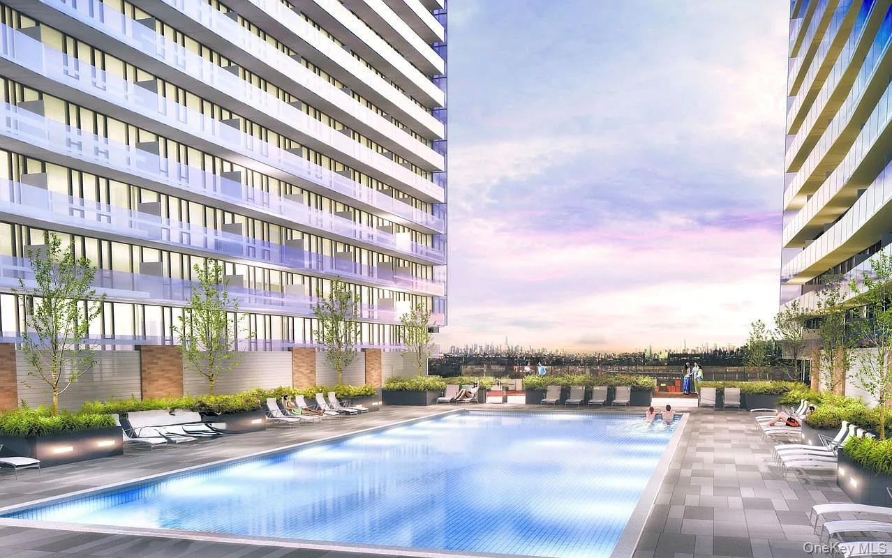 13103 40th Road # 10H, Flushing, NY 11354