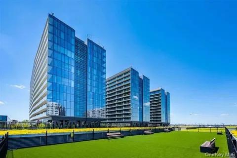 13103 40th Road # 10H, Flushing, NY 11354