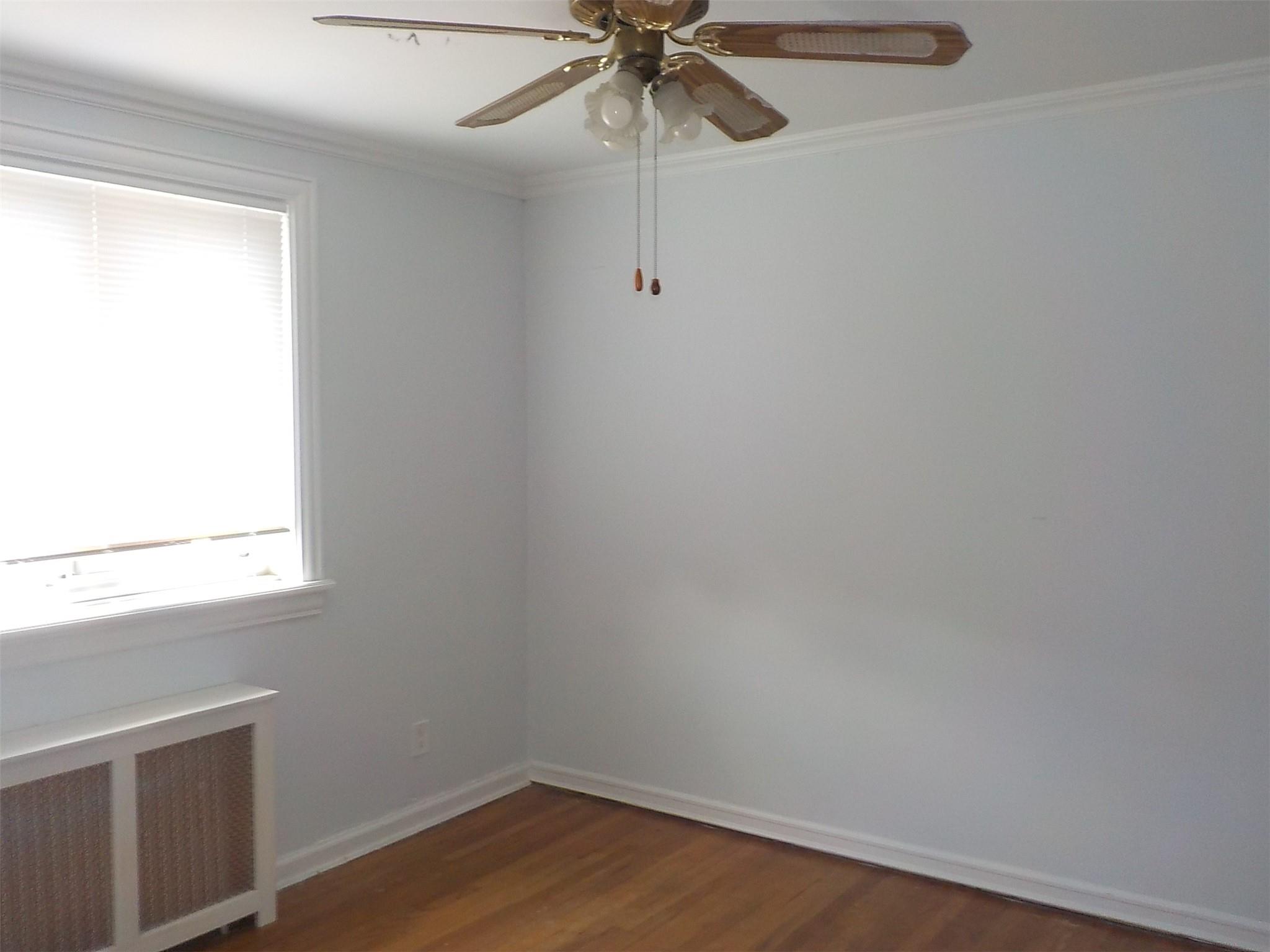 70-50 260th Street # H-2, Glen Oaks, NY 11004