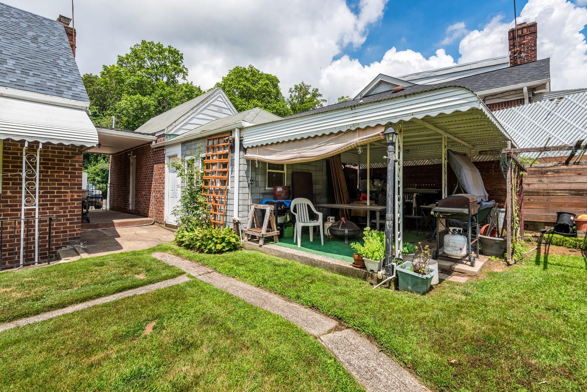 198-16 Mc Laughlin Avenue, Holliswood, NY 11423