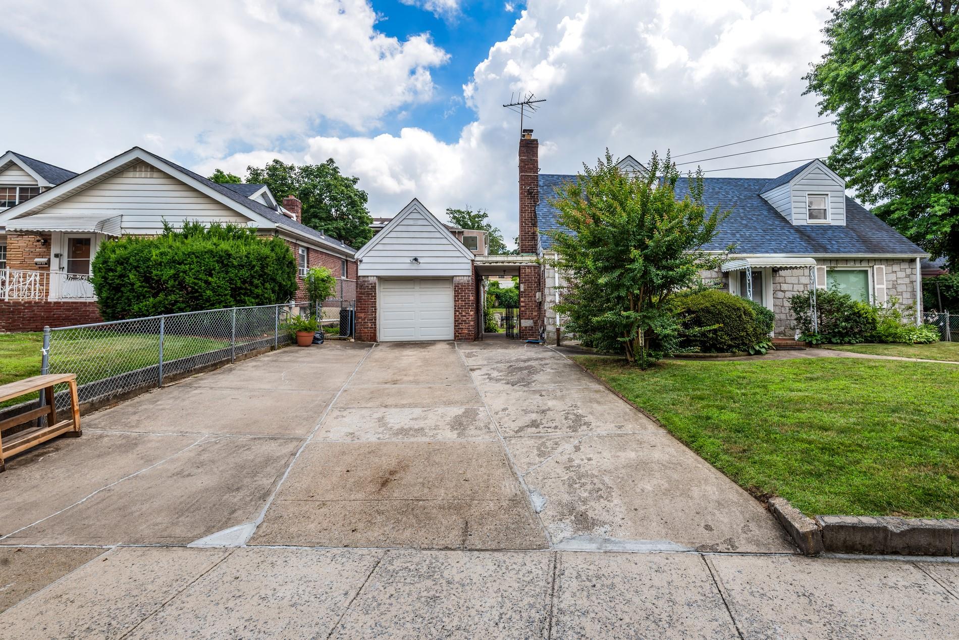 198-16 Mc Laughlin Avenue, Holliswood, NY 11423