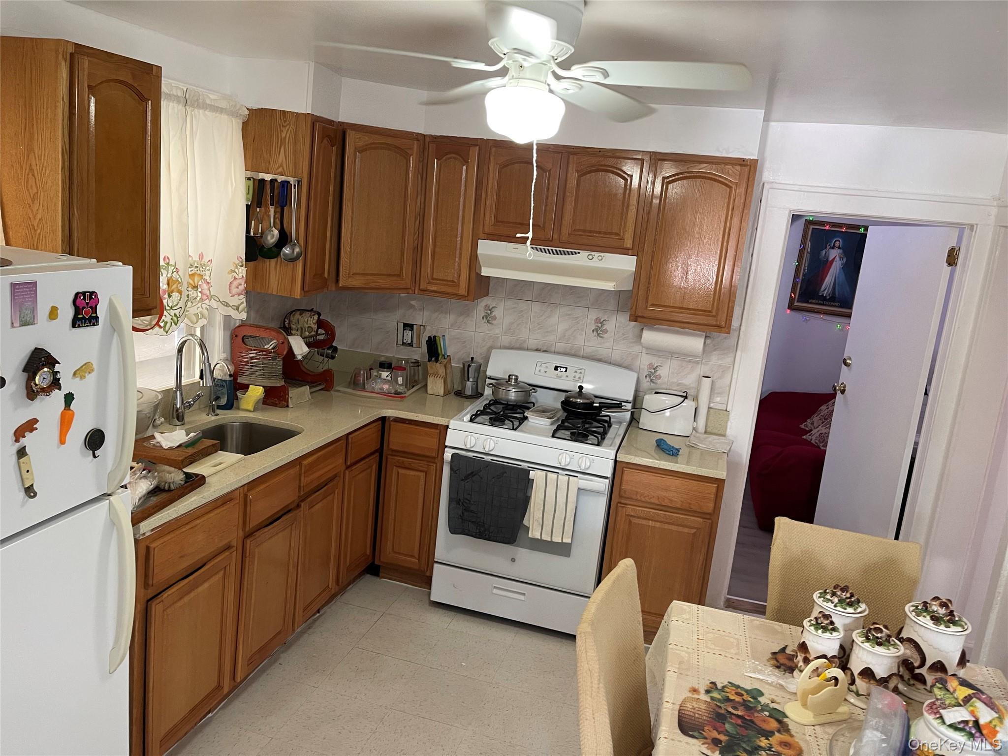 4722 98th Street, Corona, NY 11368