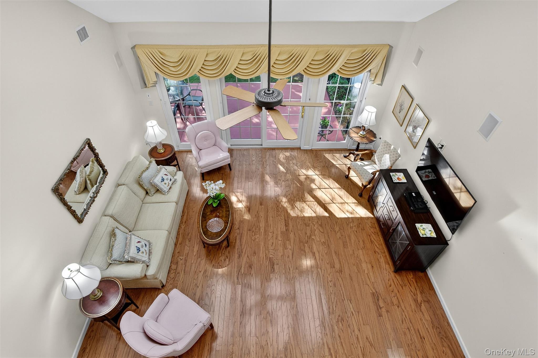 12 Miro Place # 31, Port Washington, NY 11050