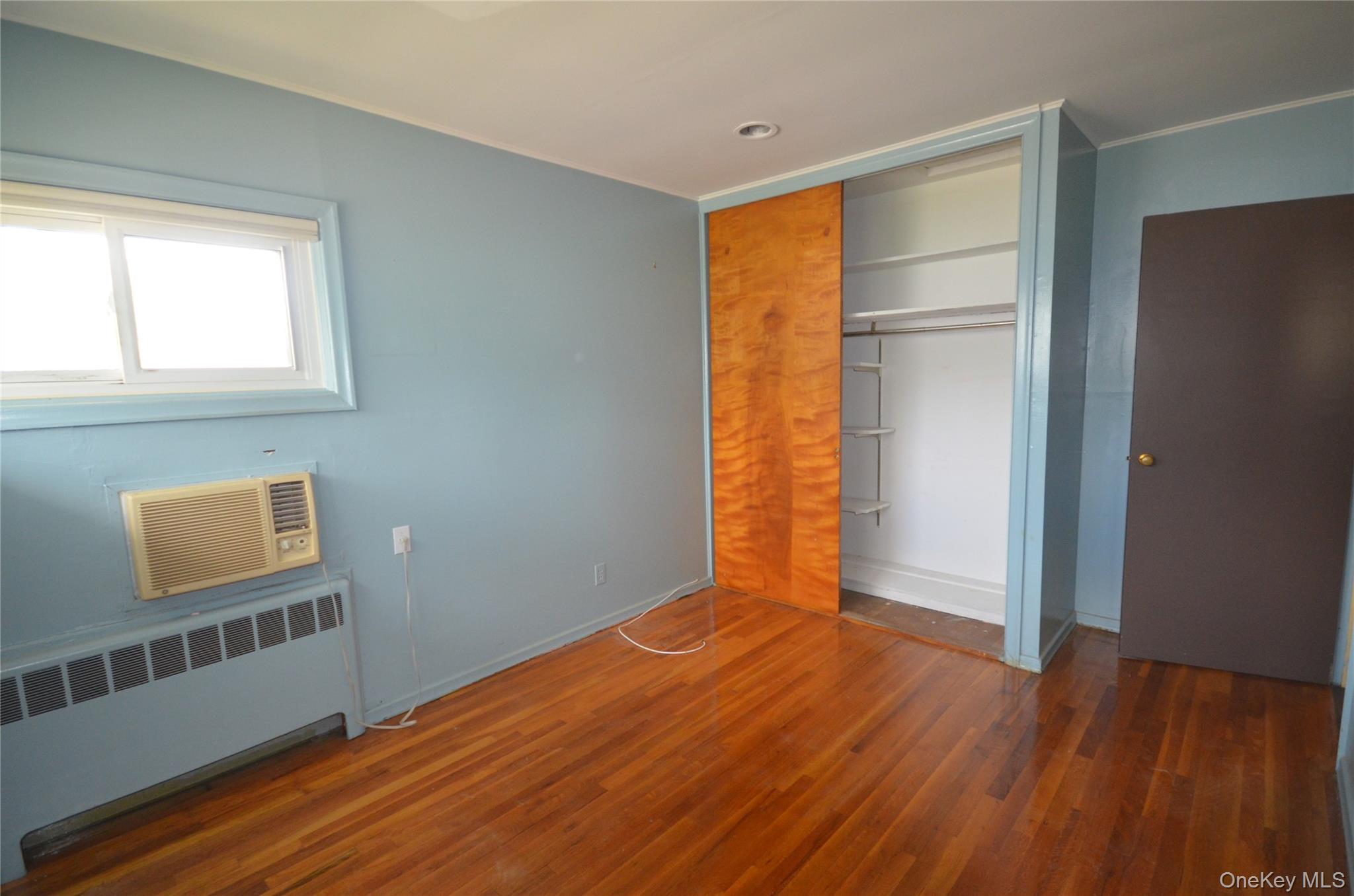 1474 Stephen Marc Lane, East Meadow, NY 11554