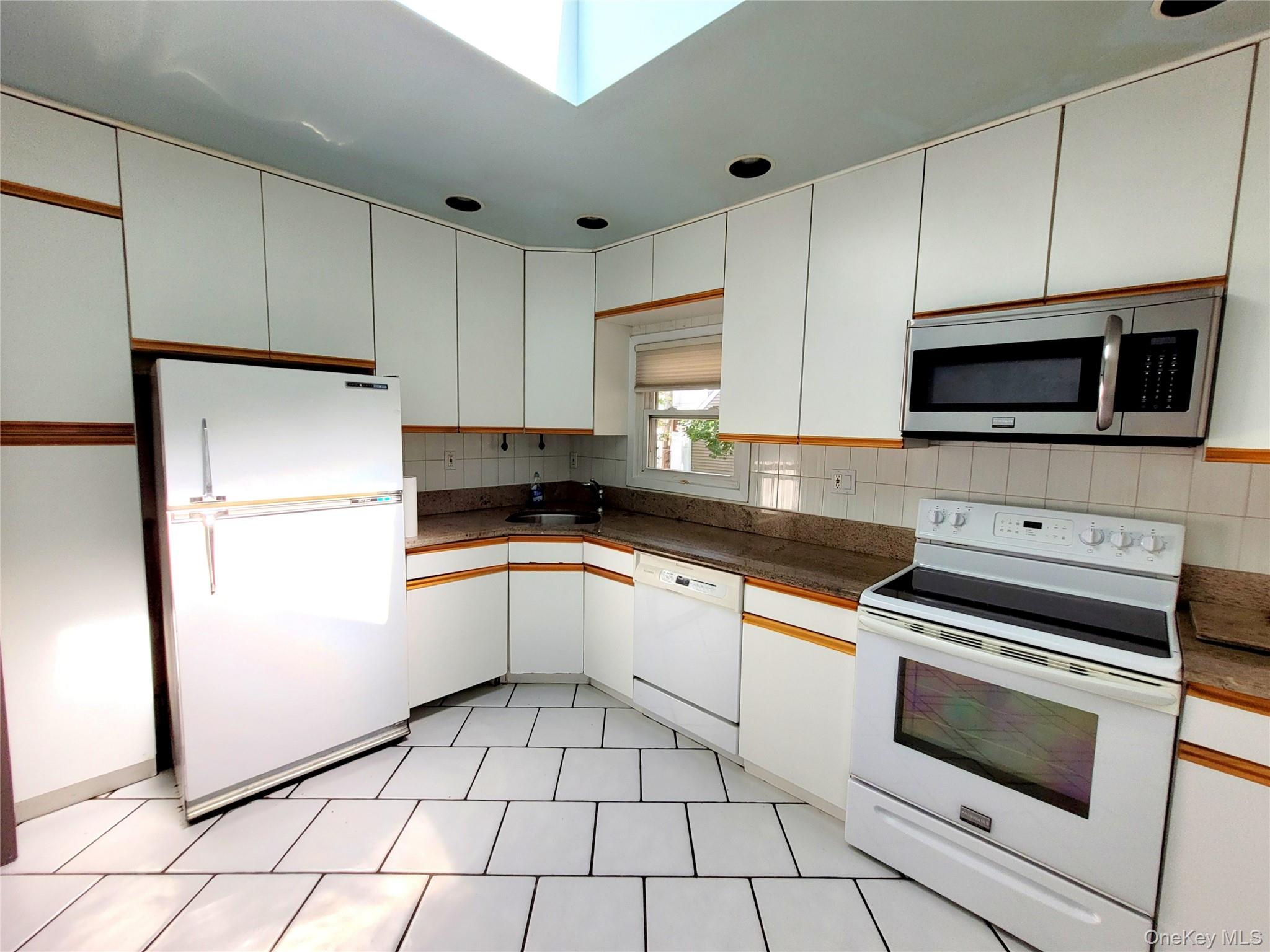 1474 Stephen Marc Lane, East Meadow, NY 11554