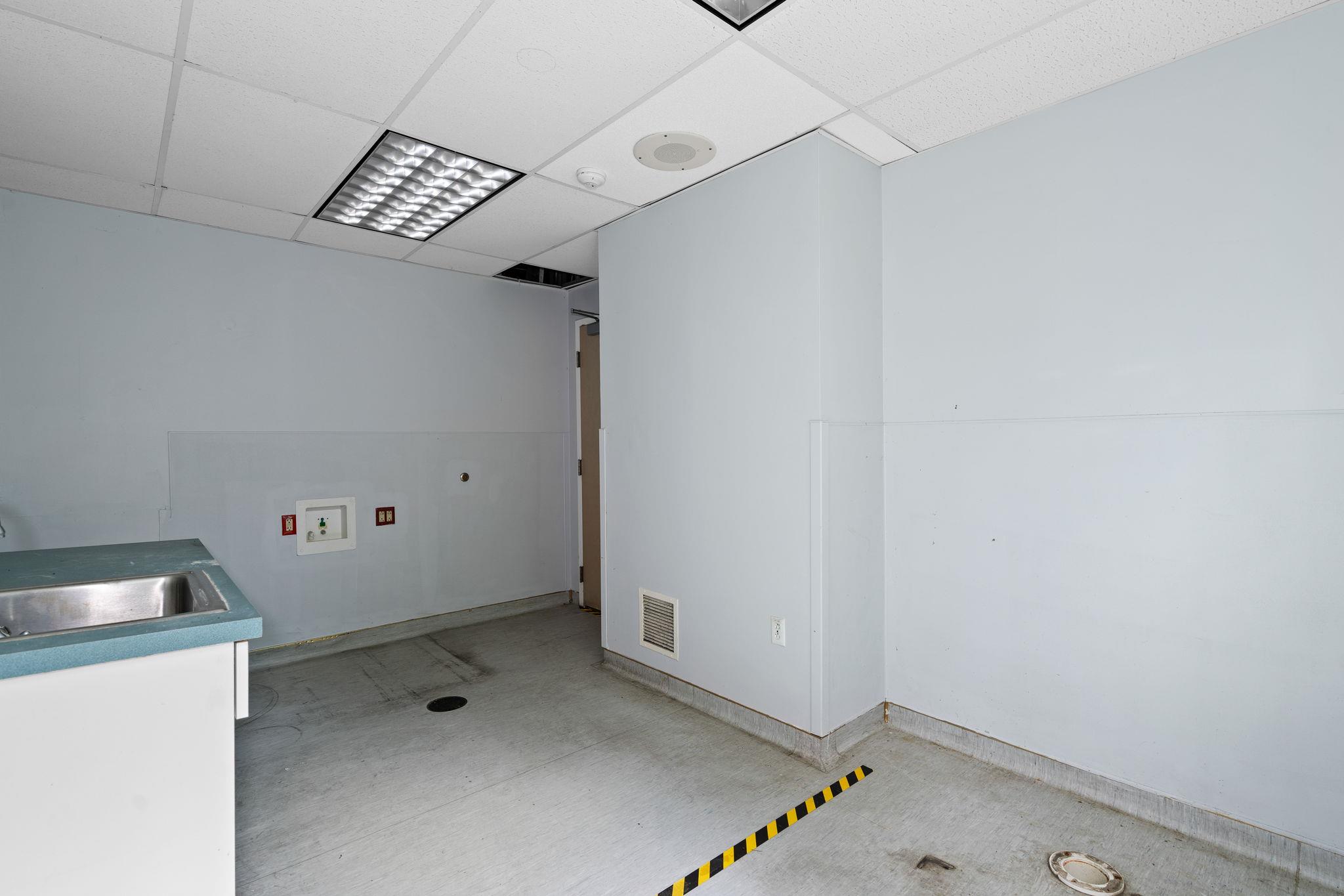 4 Corwin Court, Newburgh, NY 12550