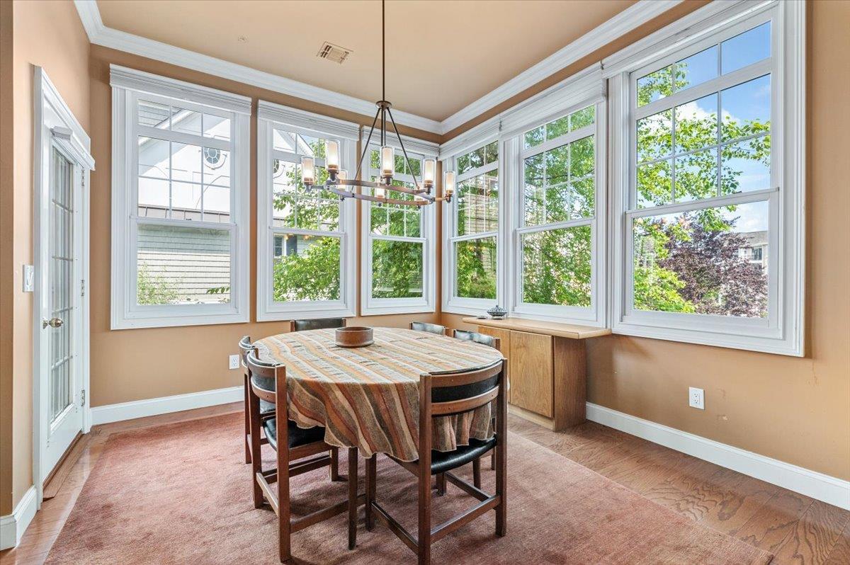 481 Pacing Way, Westbury, NY 11590