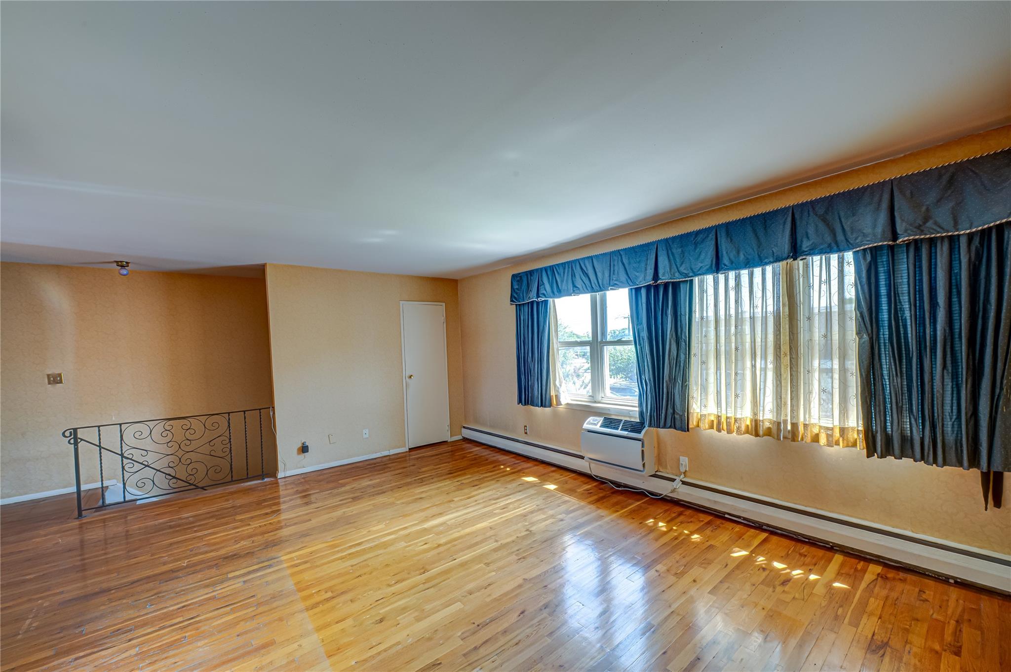 59 Farber Drive # 59, West Babylon, NY 11704