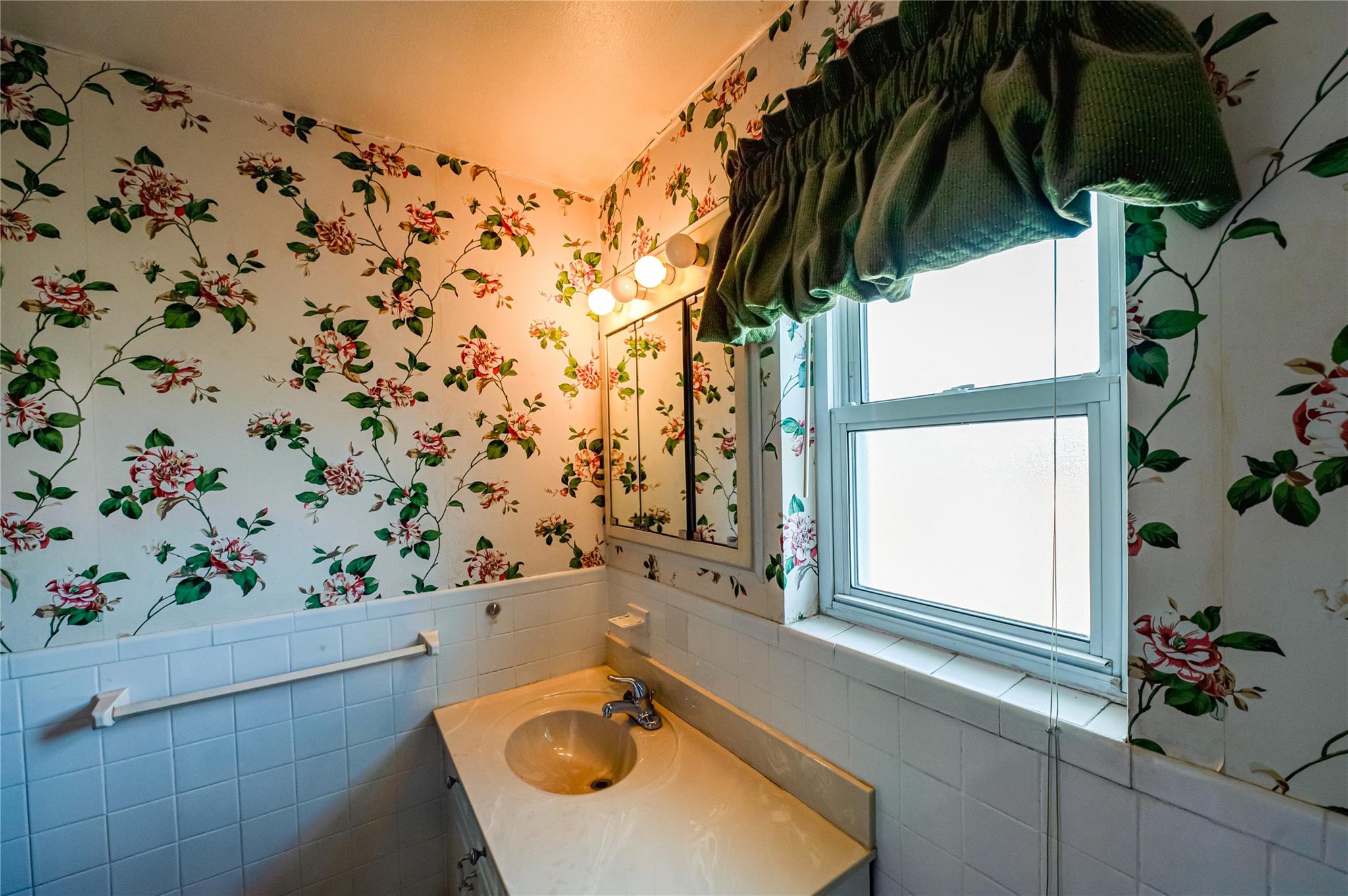 59 Farber Drive # 59, West Babylon, NY 11704