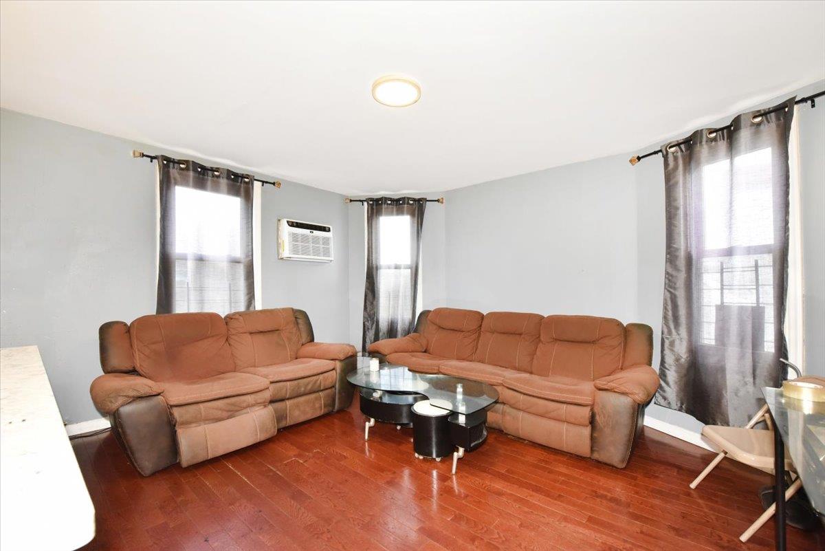 112-03 95th Avenue, Richmond Hill, NY 11419