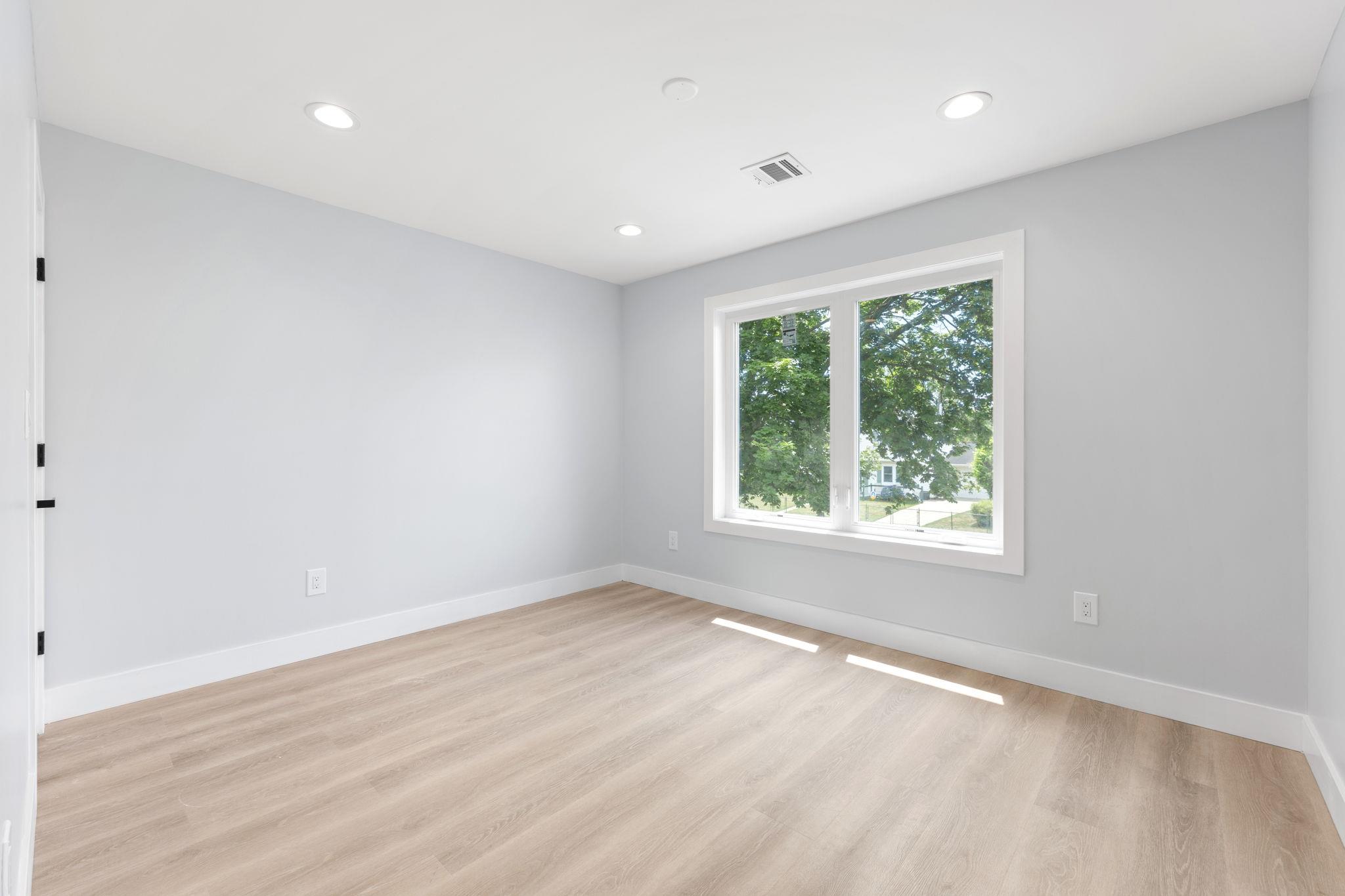 39 Stirrup Lane, Levittown, NY 11756