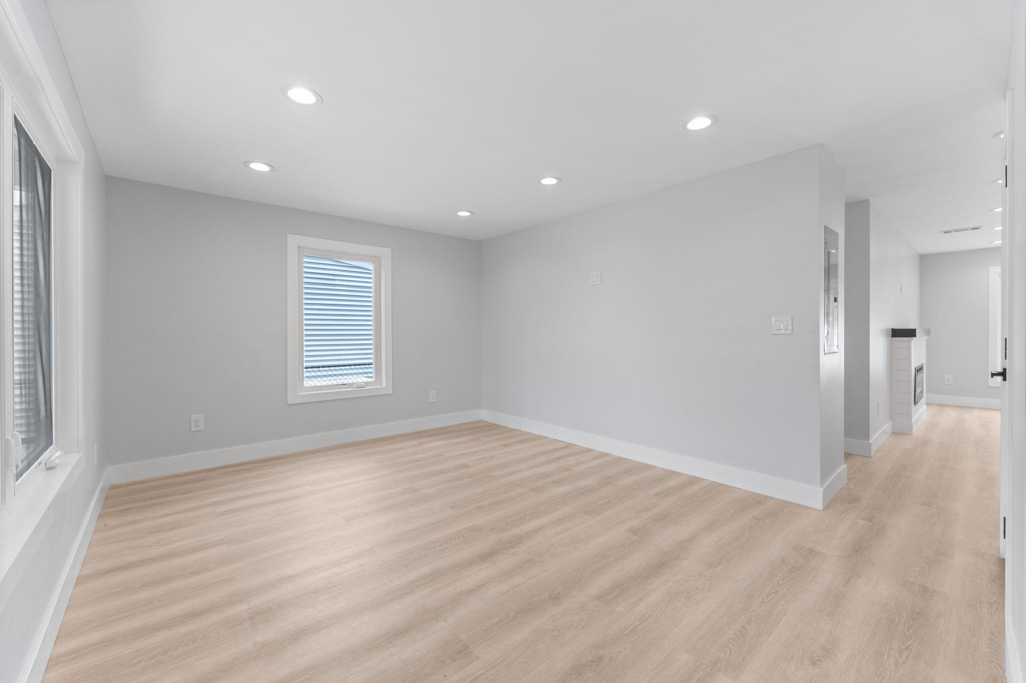 39 Stirrup Lane, Levittown, NY 11756