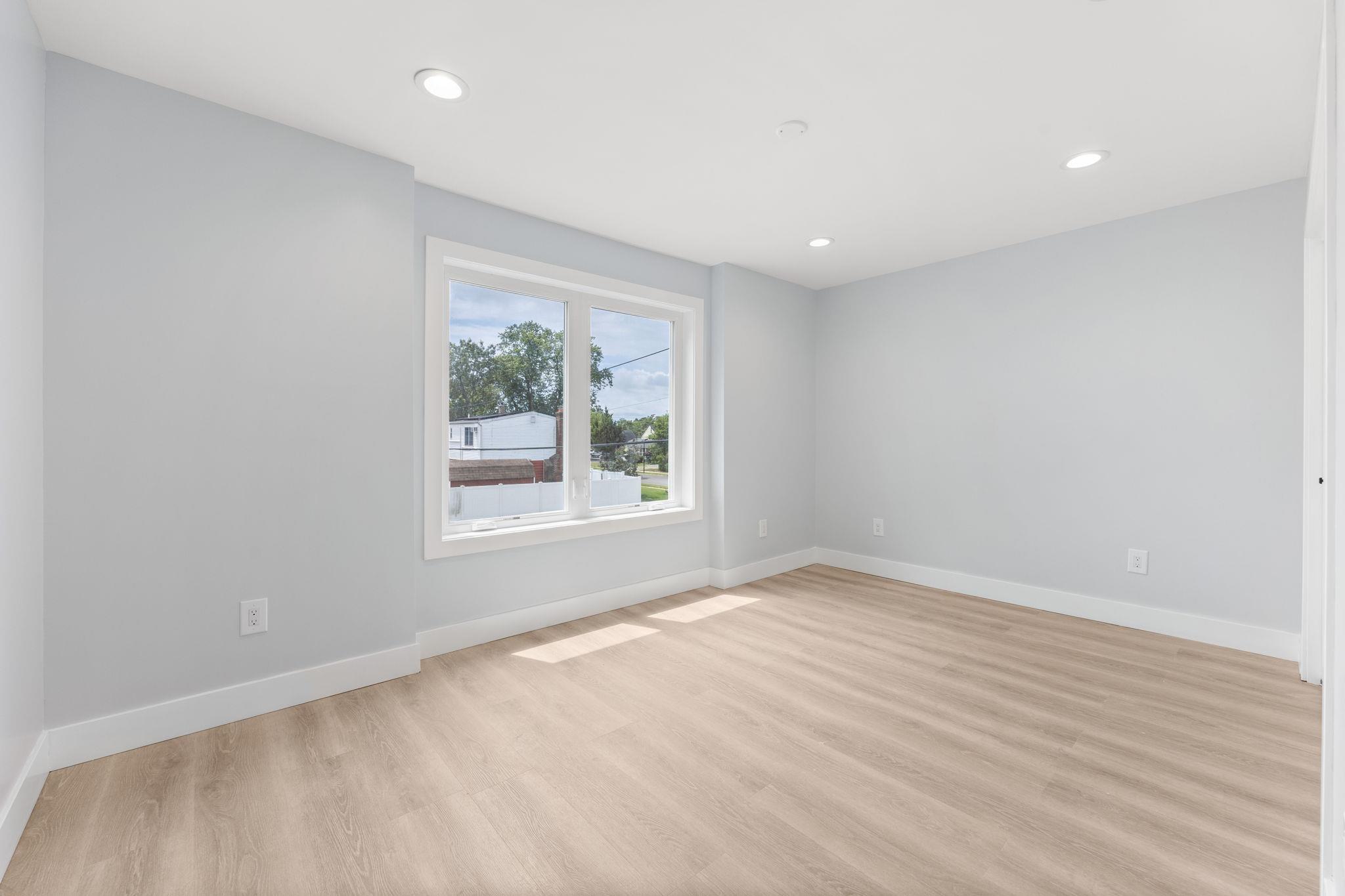 39 Stirrup Lane, Levittown, NY 11756