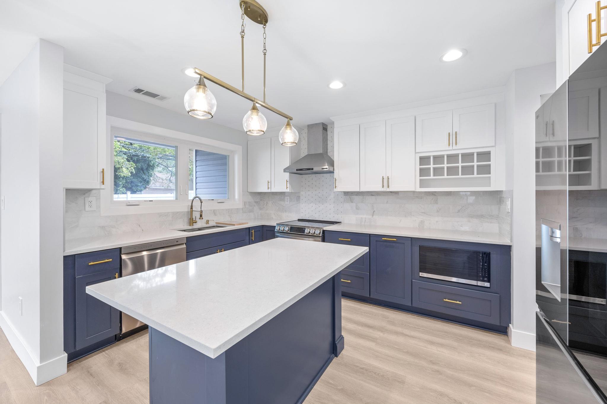 39 Stirrup Lane, Levittown, NY 11756