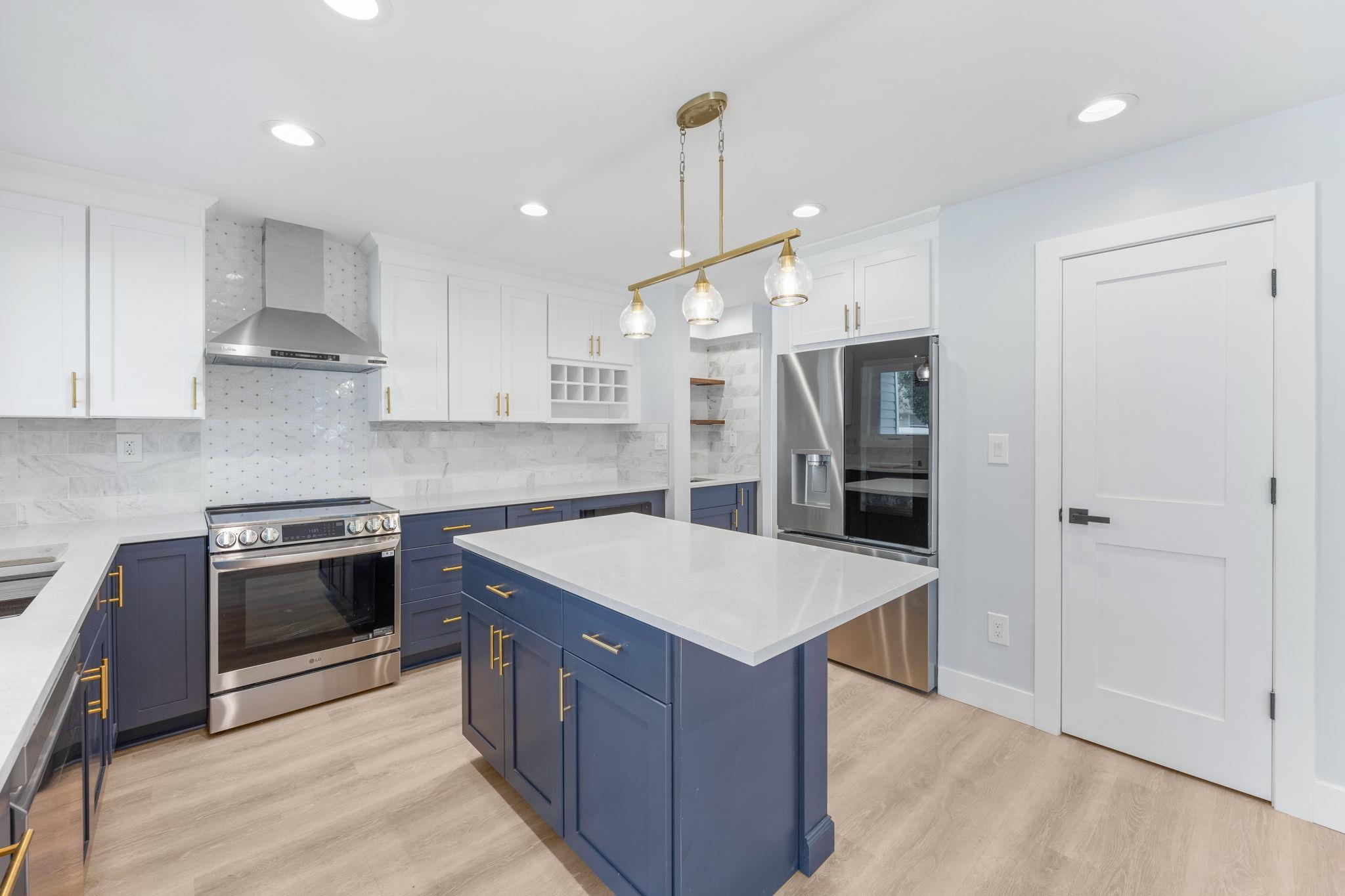 39 Stirrup Lane, Levittown, NY 11756