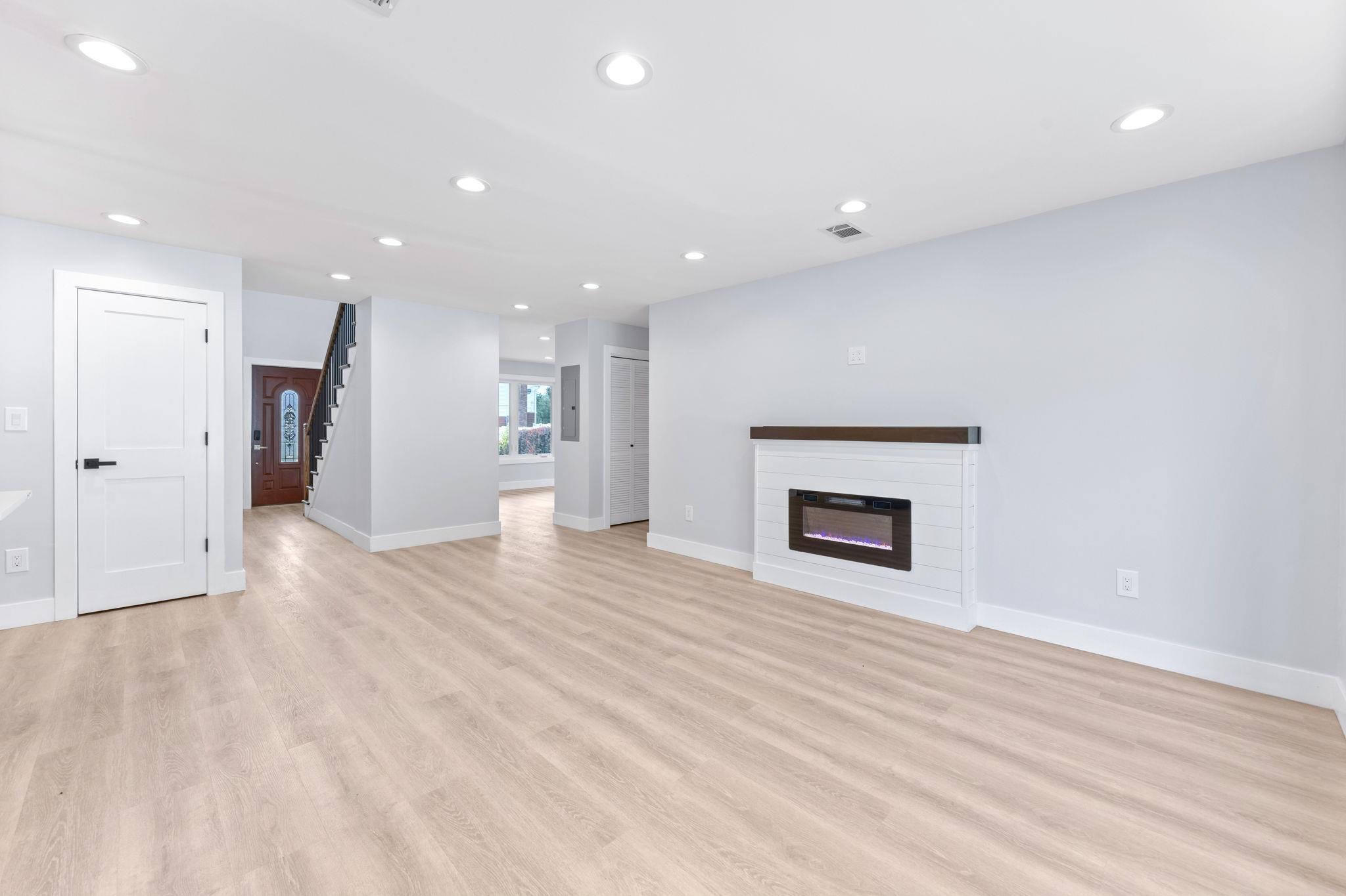 39 Stirrup Lane, Levittown, NY 11756