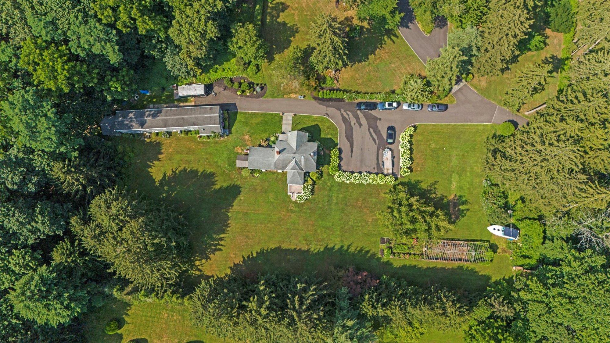 79 Cove Road, Oyster Bay Cove, NY 11771