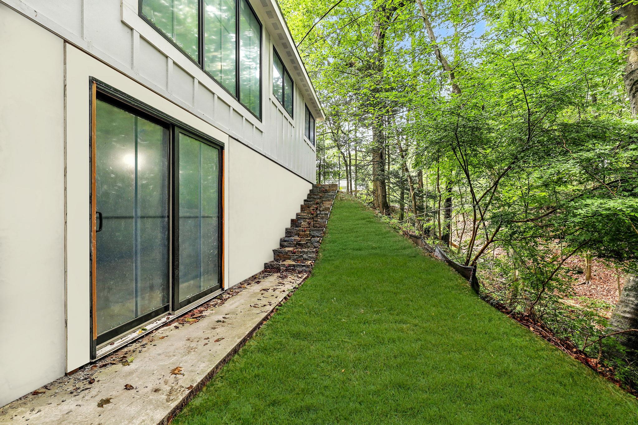 136 Roaring Brook Road, Chappaqua, NY 10514