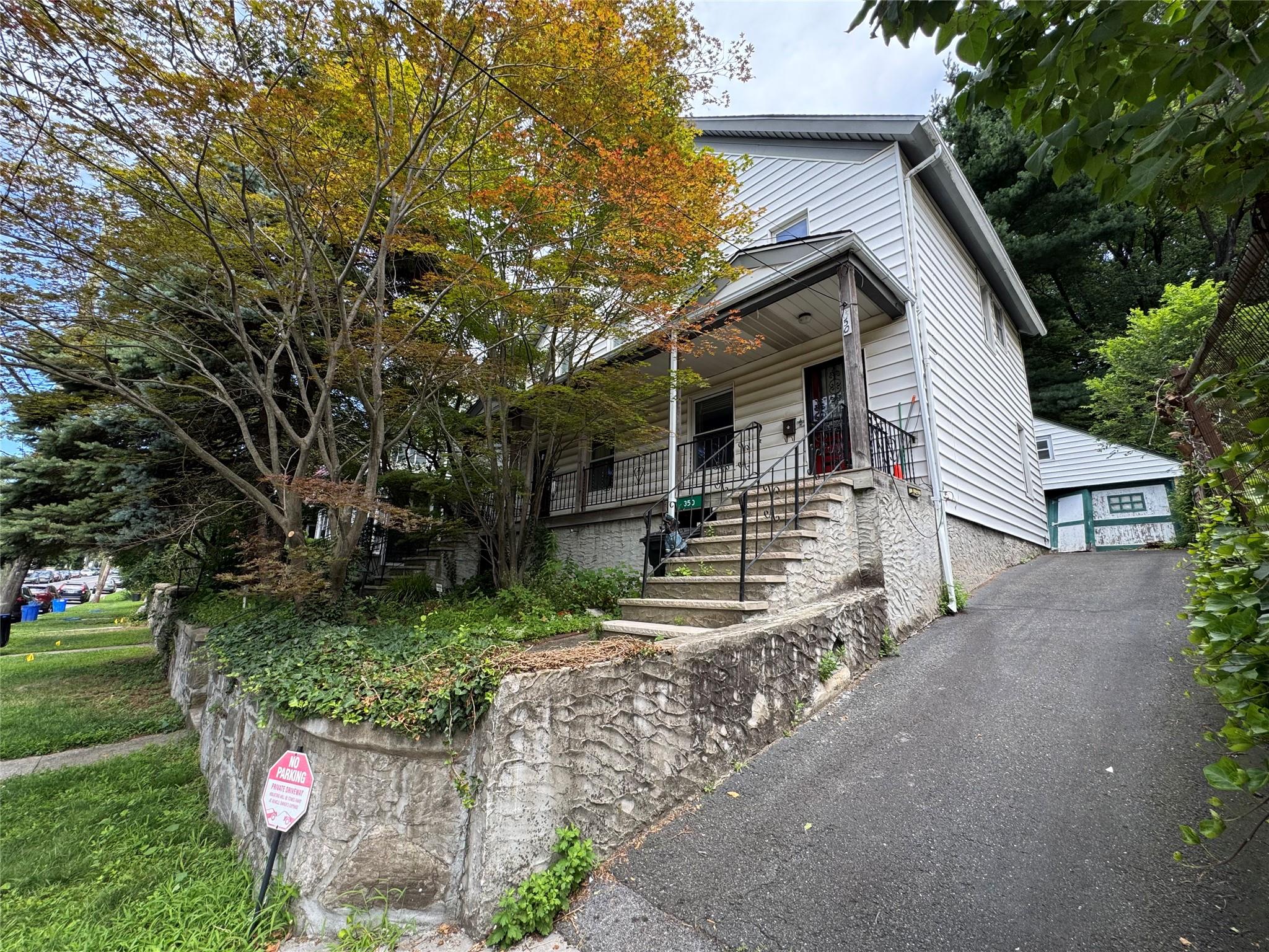 350 Warburton Avenue, Hastings-on-Hudson, NY 10706