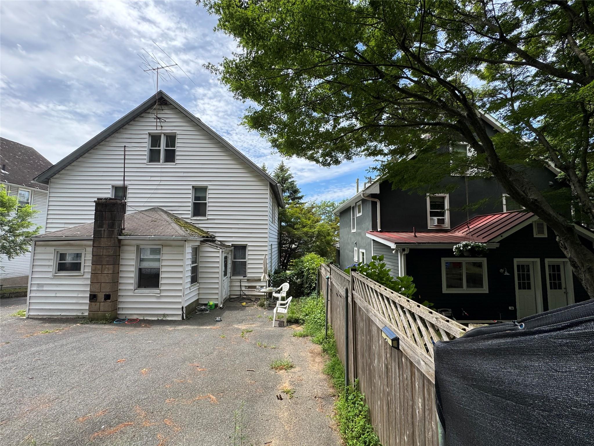 350 Warburton Avenue, Hastings-on-Hudson, NY 10706