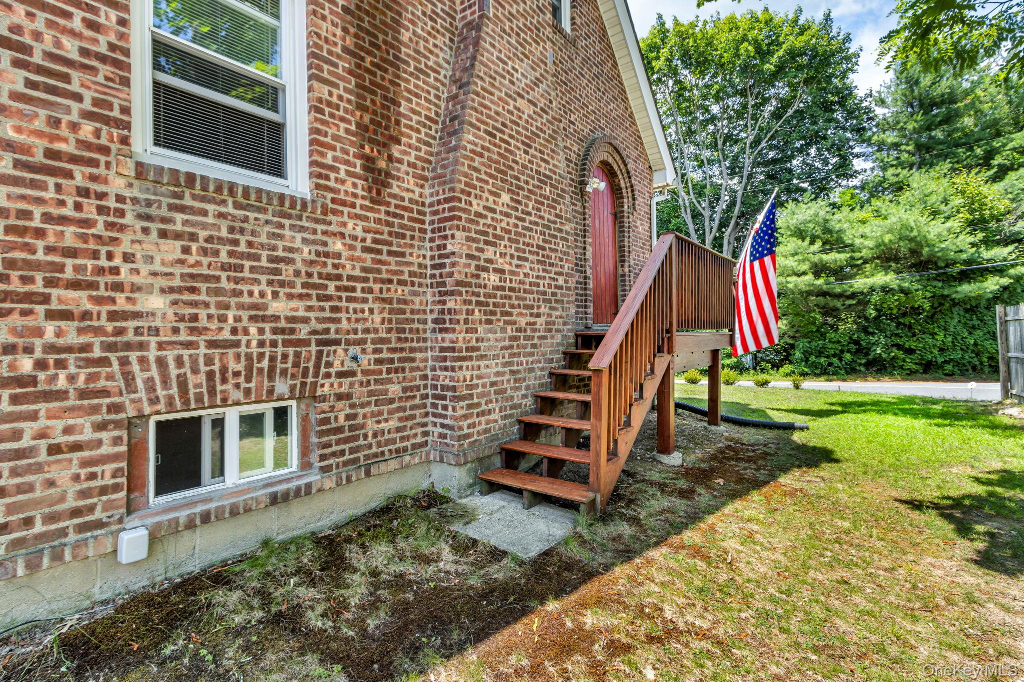 16 Tighe Road, Yorktown Heights, NY 10598