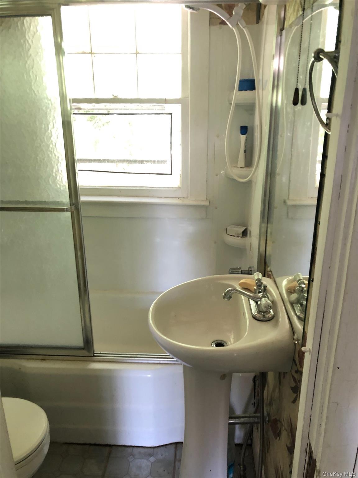 35 Lake Claire Drive, Middletown, NY 10940