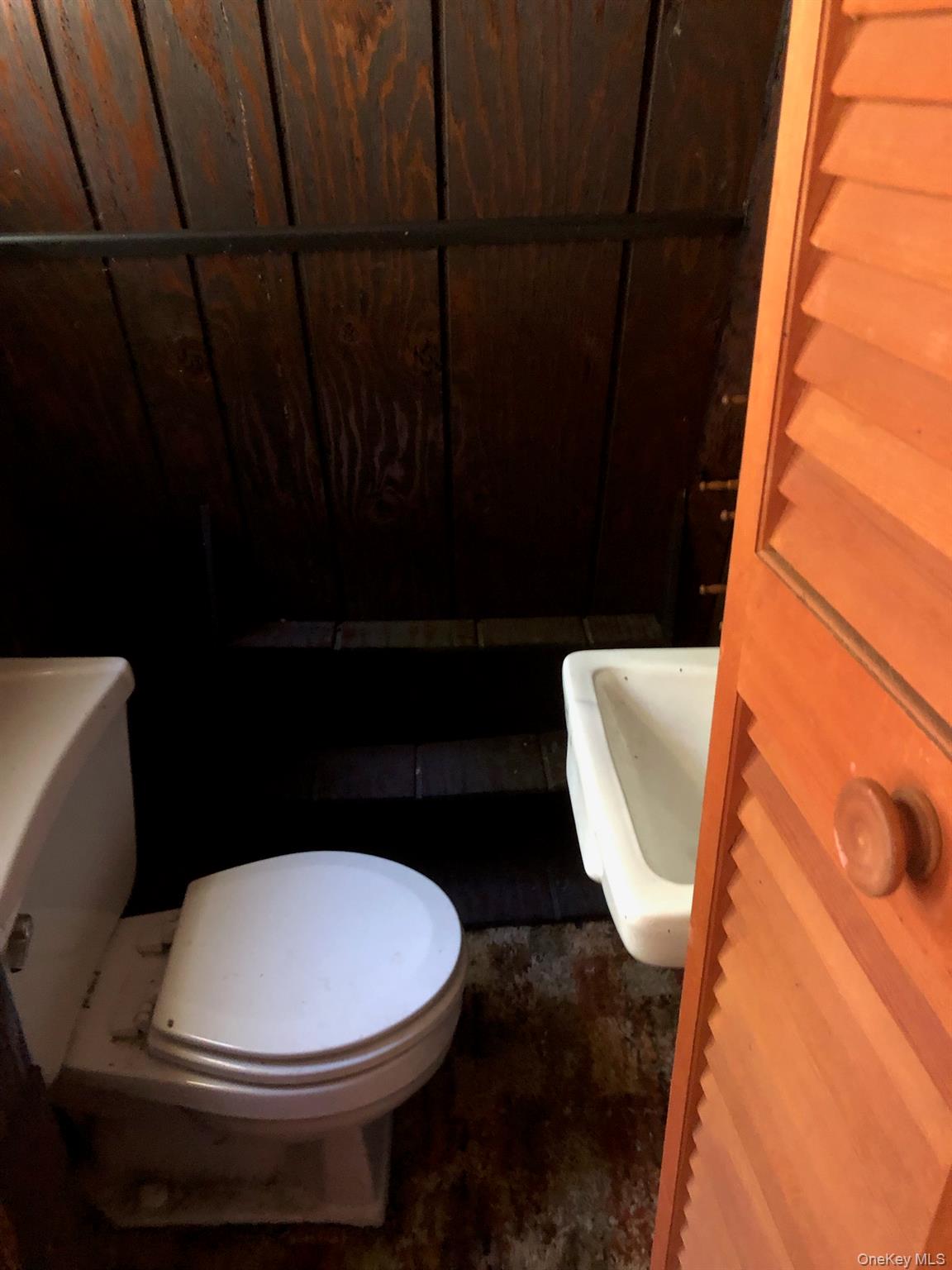 35 Lake Claire Drive, Middletown, NY 10940