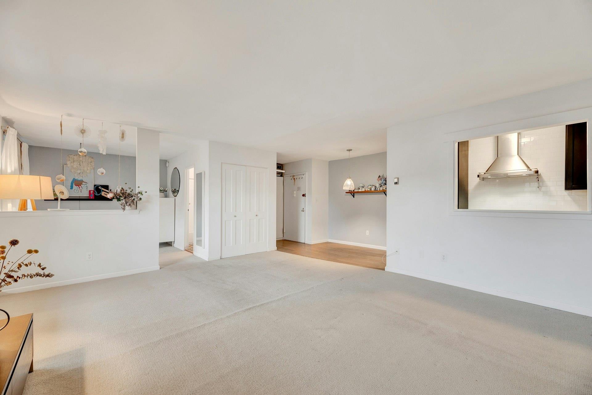 460 Old Town Road # 25L Upper Unit, Port Jefferson Station, NY 11776