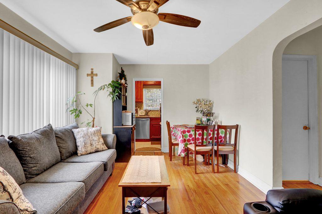 254-07 74th AVE # GV64 B1-1, Glen Oaks, NY 11004