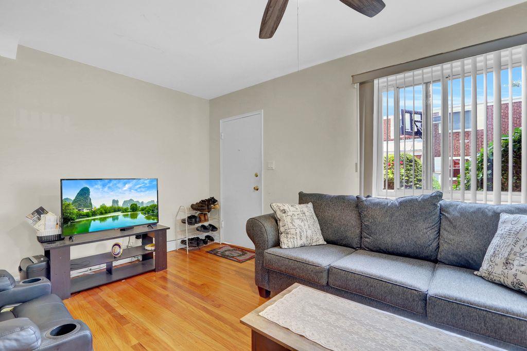 254-07 74th AVE # GV64 B1-1, Glen Oaks, NY 11004