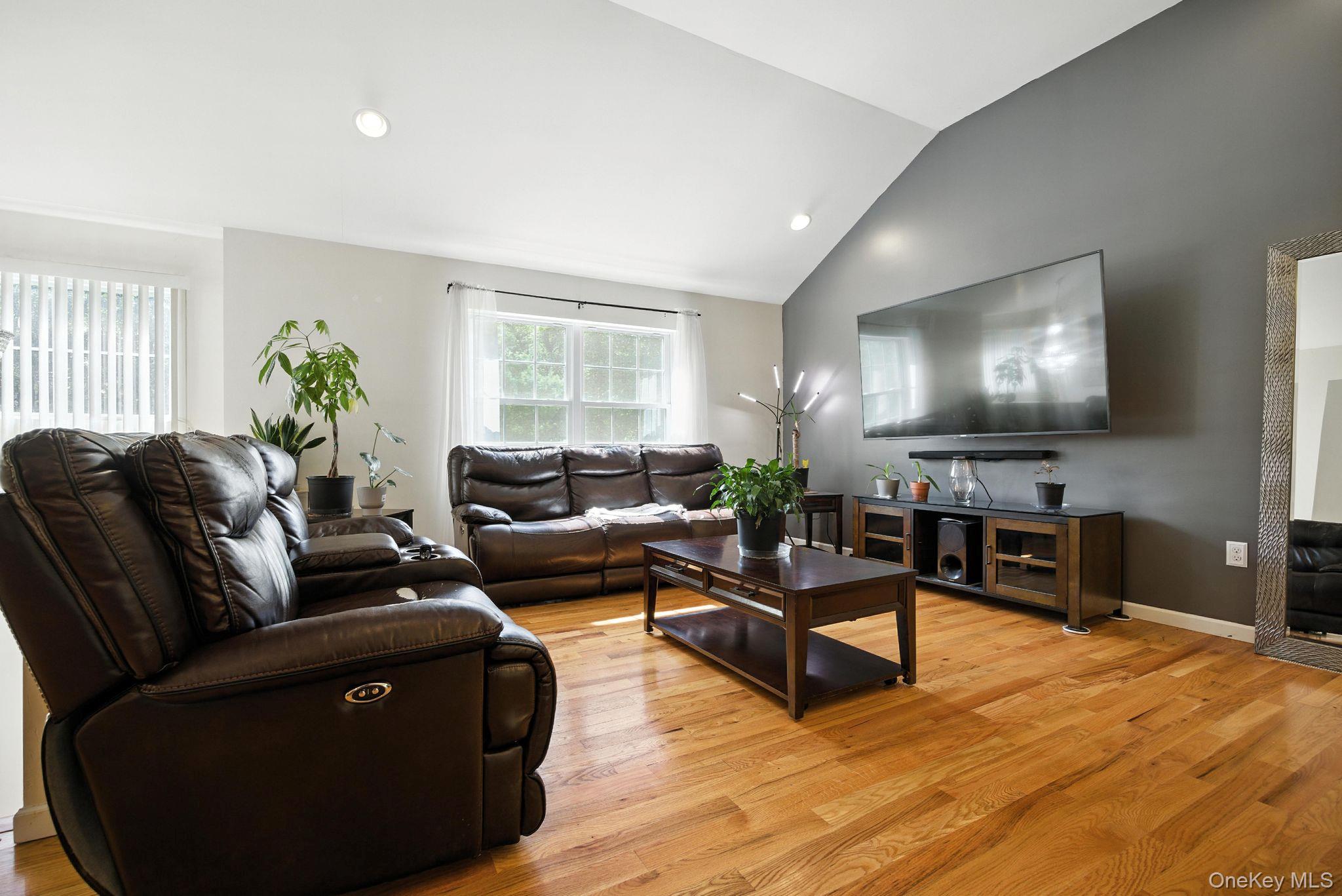 119 Werner Avenue, Florida, NY 10921