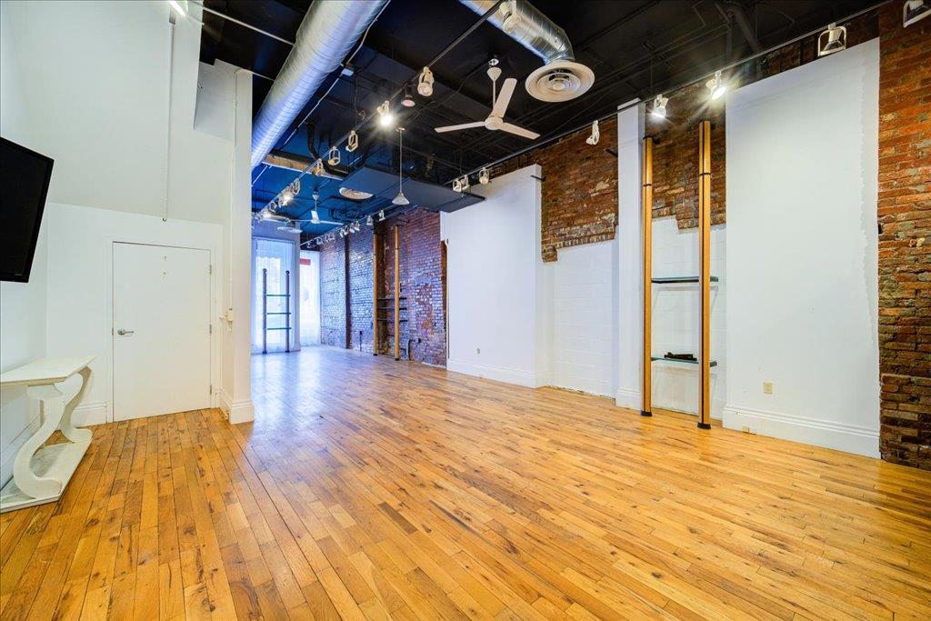 204 Main Street, Poughkeepsie, NY 12601