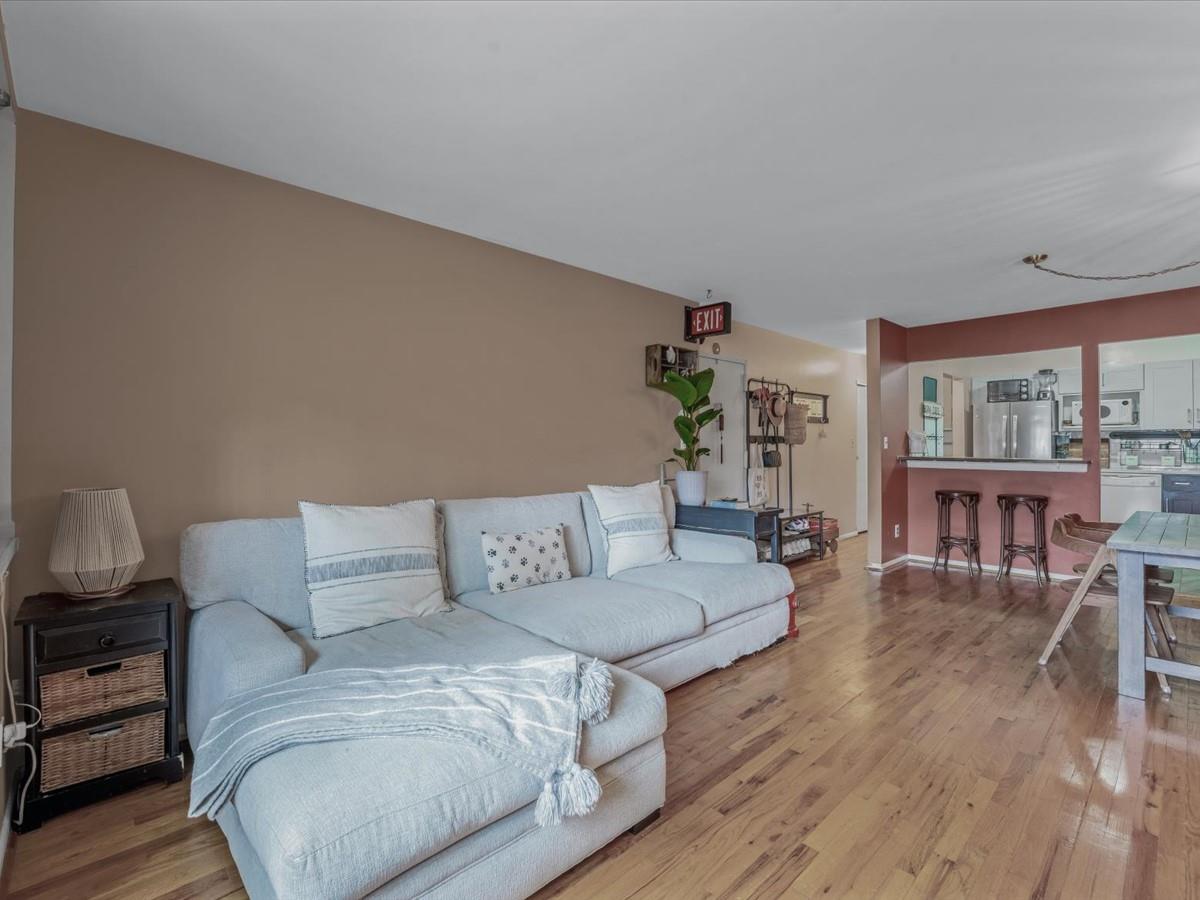 8703 57th Road # 41, Elmhurst, NY 11373