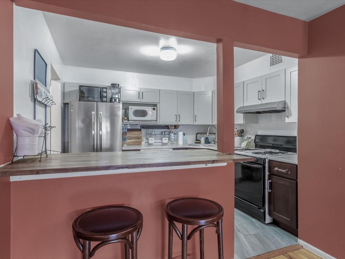 8703 57th Road # 41, Elmhurst, NY 11373