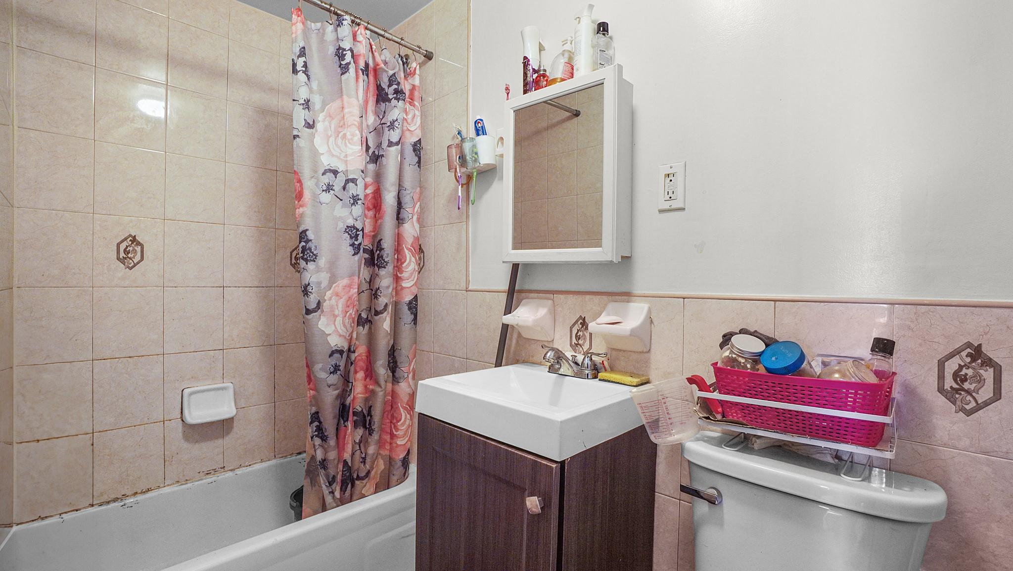 93 E 57th Street, Brooklyn, NY 11203