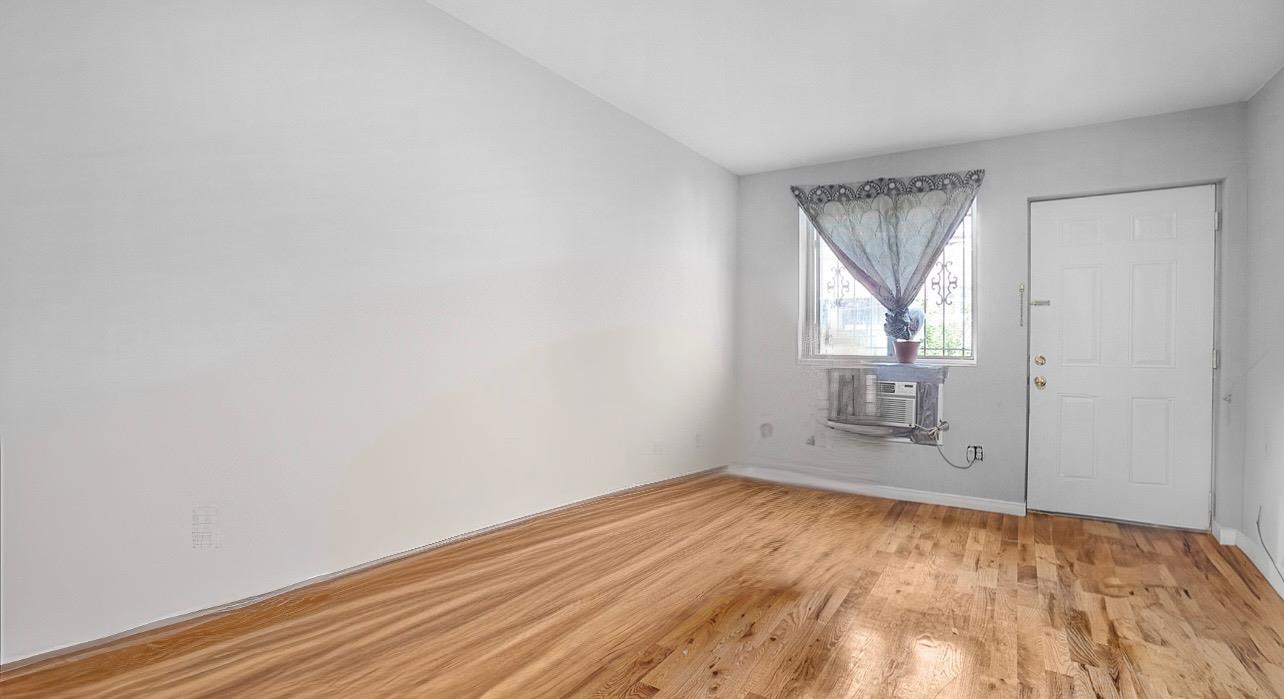 93 E 57th Street, Brooklyn, NY 11203