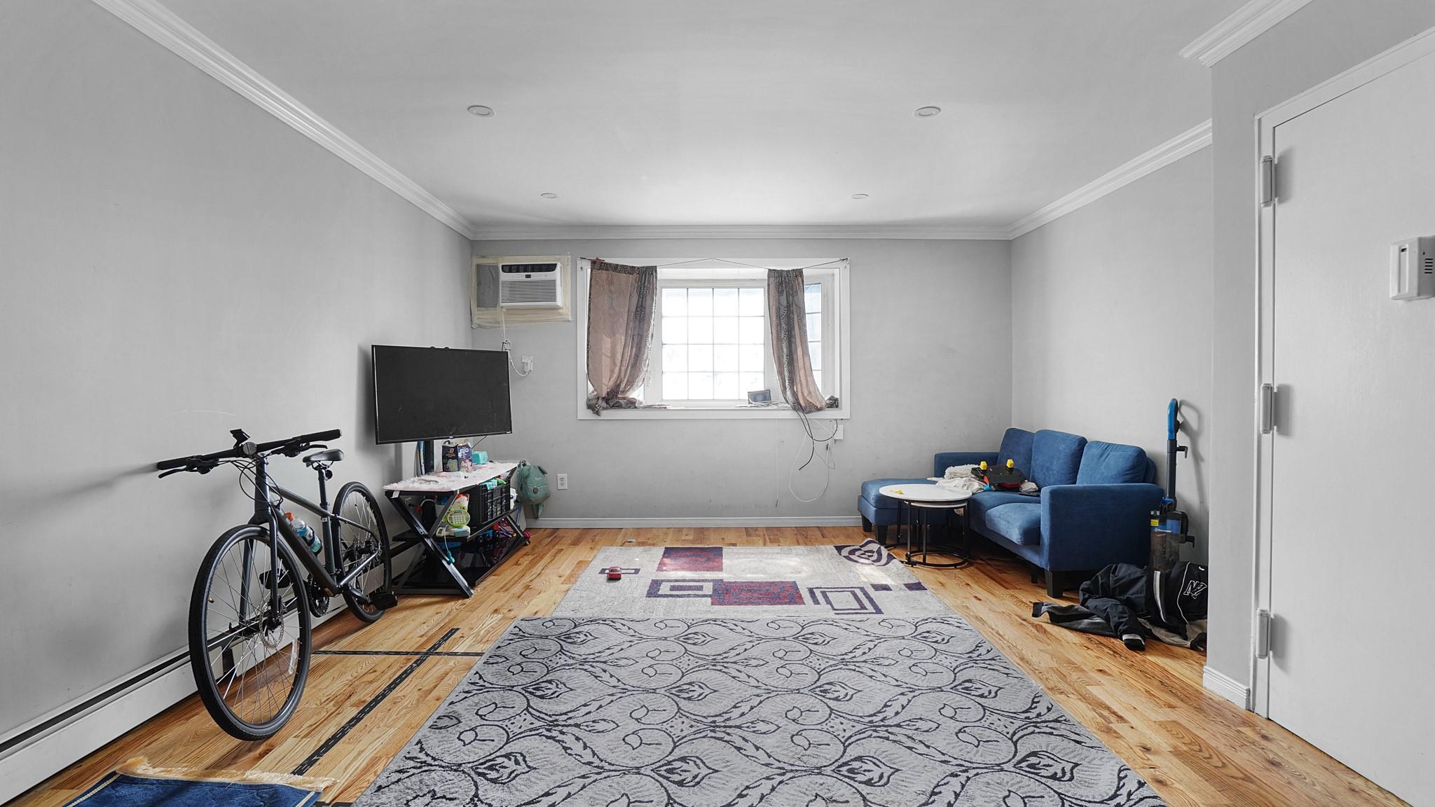 93 E 57th Street, Brooklyn, NY 11203