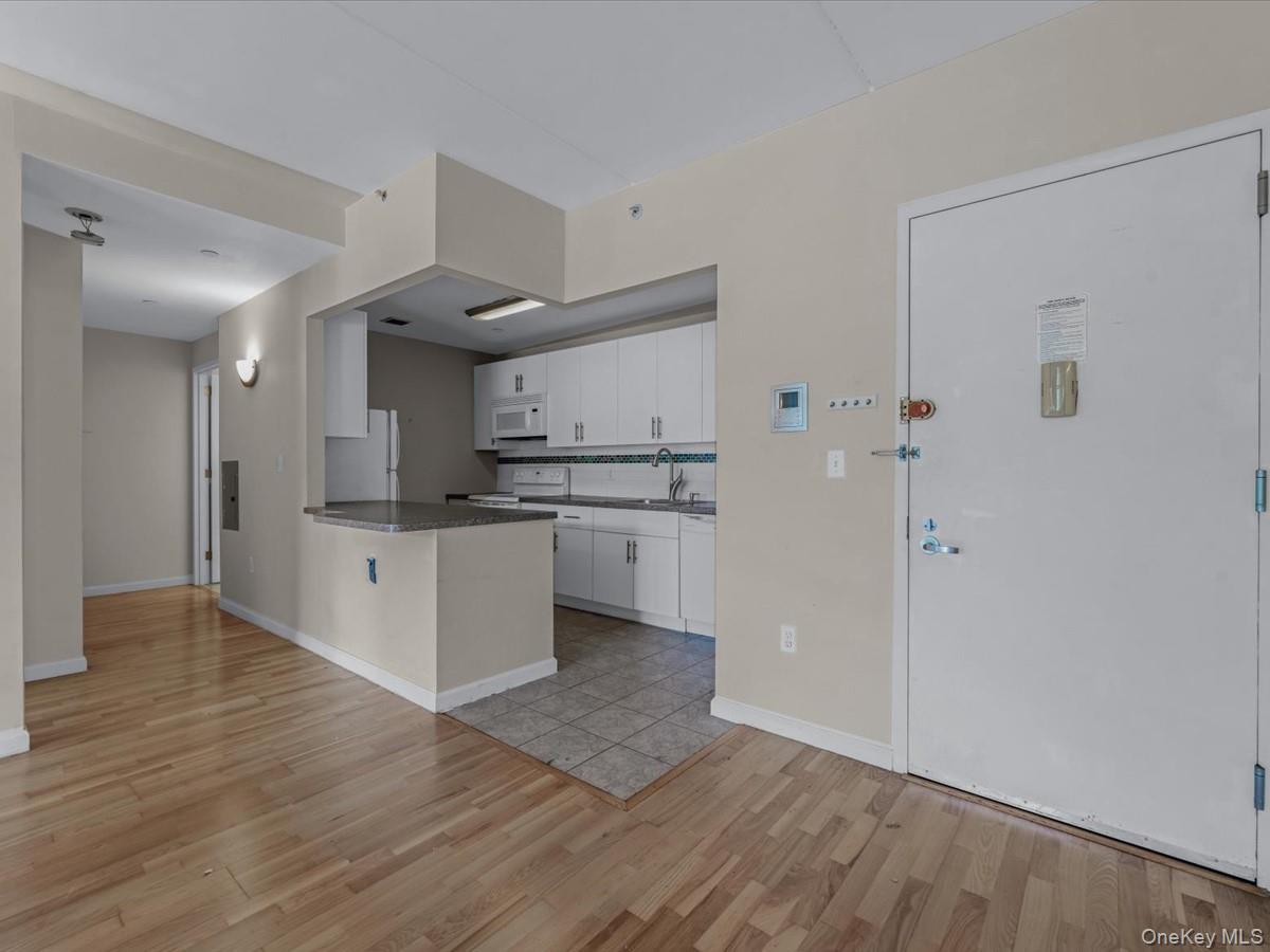 715 Fox Street # 4G, Bronx, NY 10455