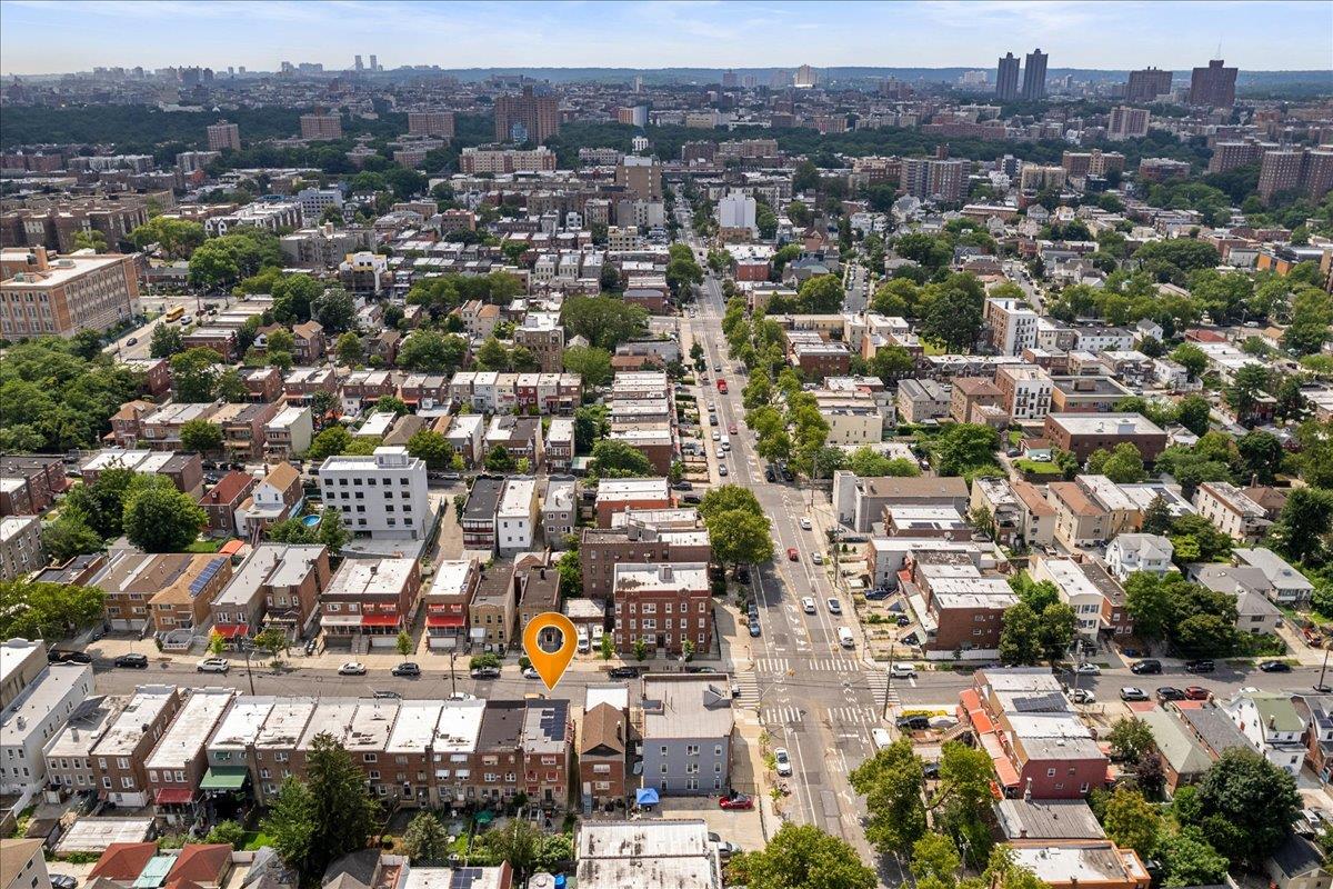 3044 Paulding Avenue, Bronx, NY 10469