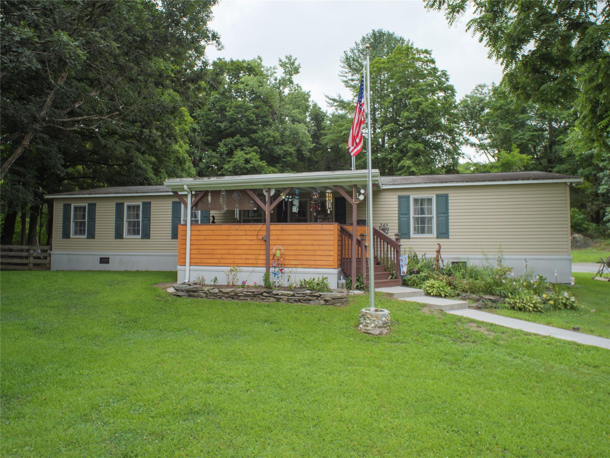 1824 Route 9G # T3, Staatsburg, NY 12580