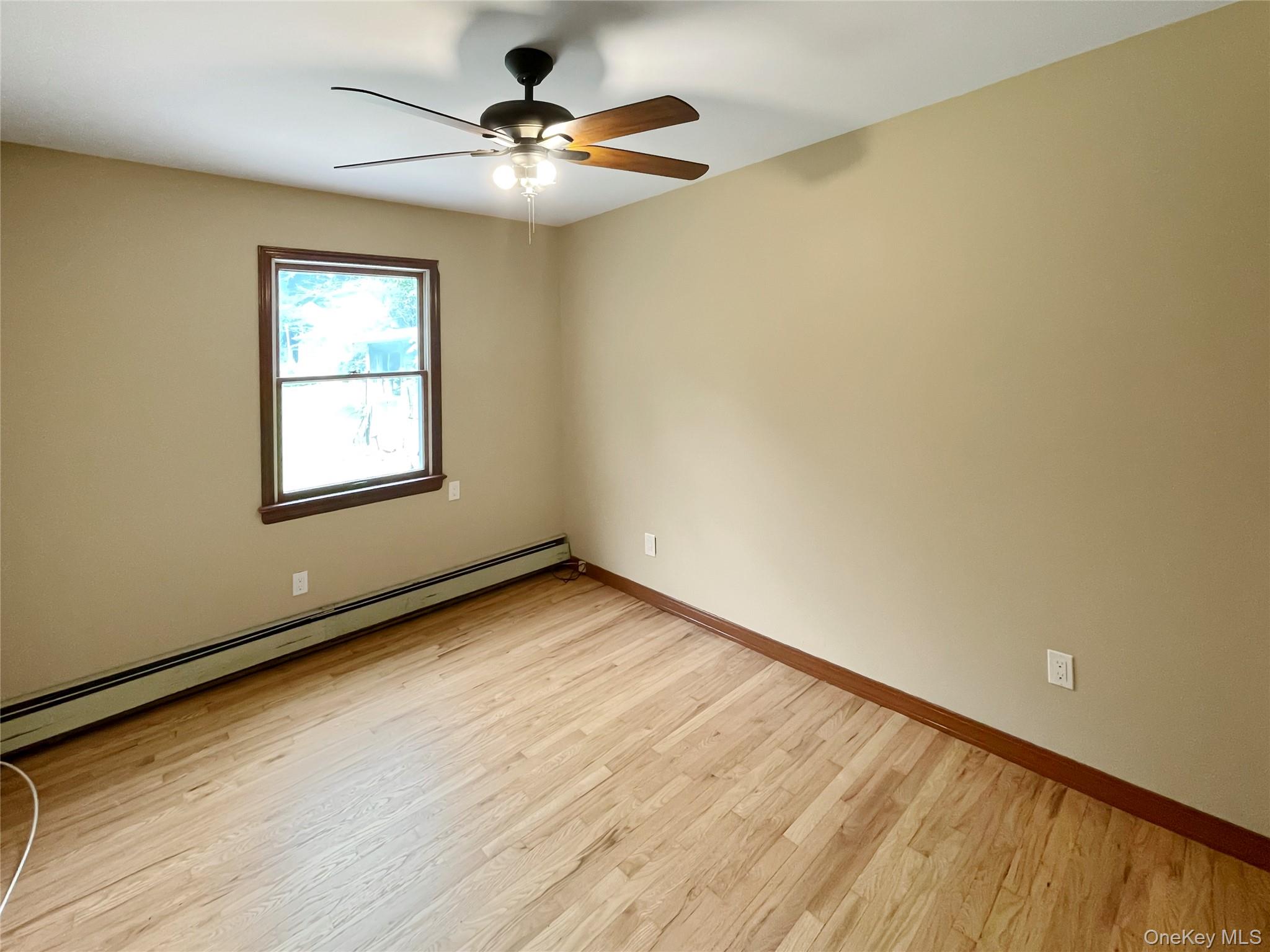 43 Elm Avenue, Glen Cove, NY 11542