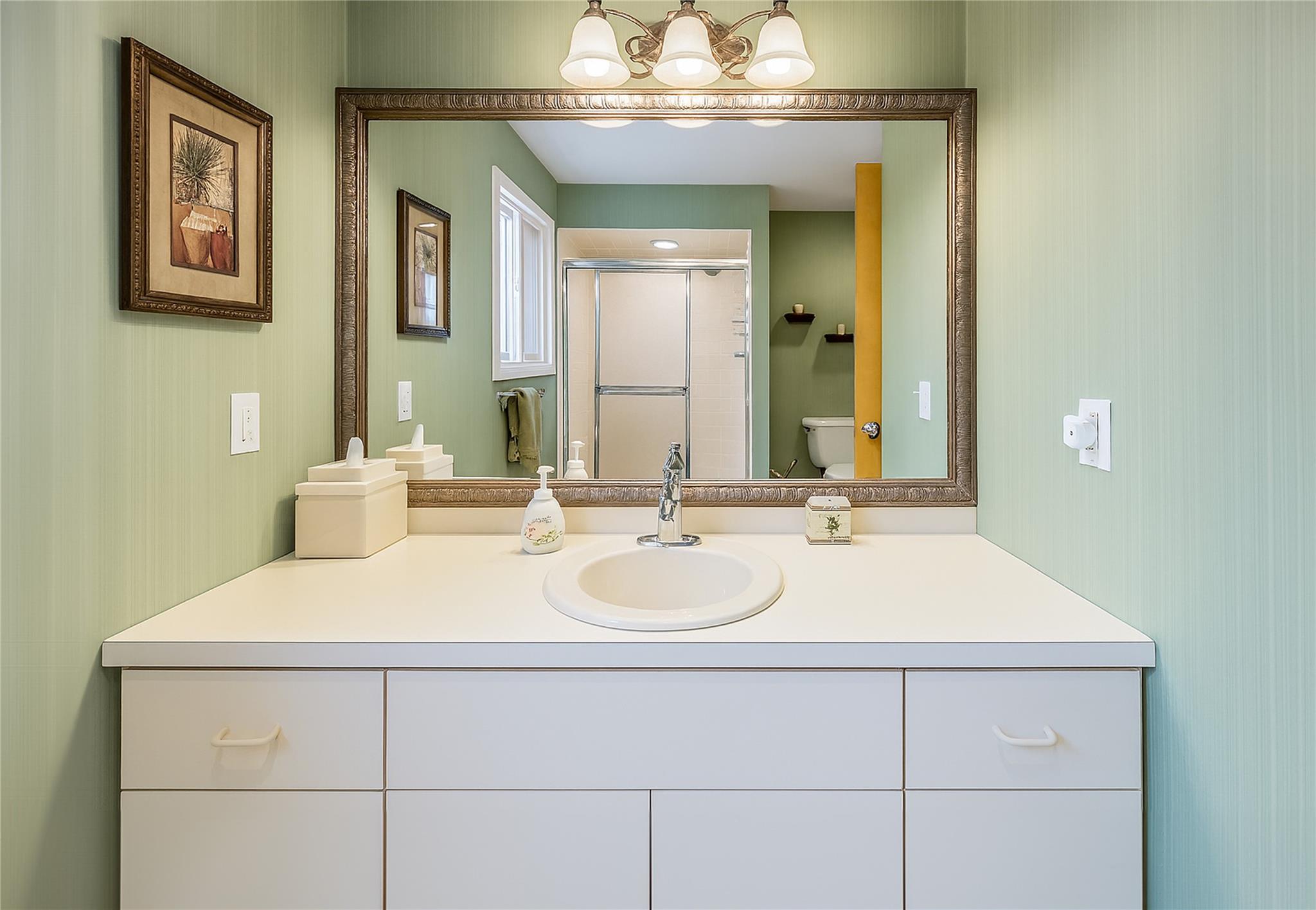 60 Quogue Riverhead Road, Quogue, NY 11959