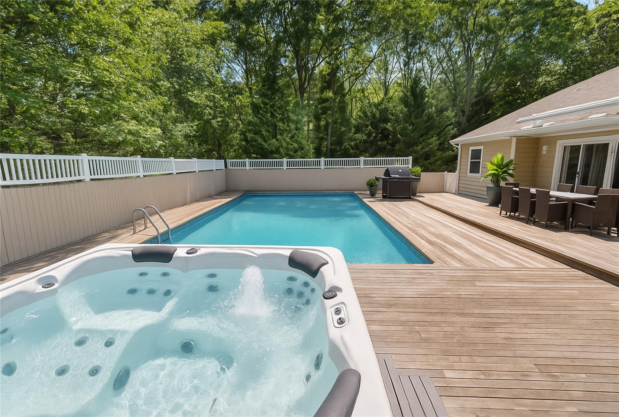 60 Quogue Riverhead Road, Quogue, NY 11959