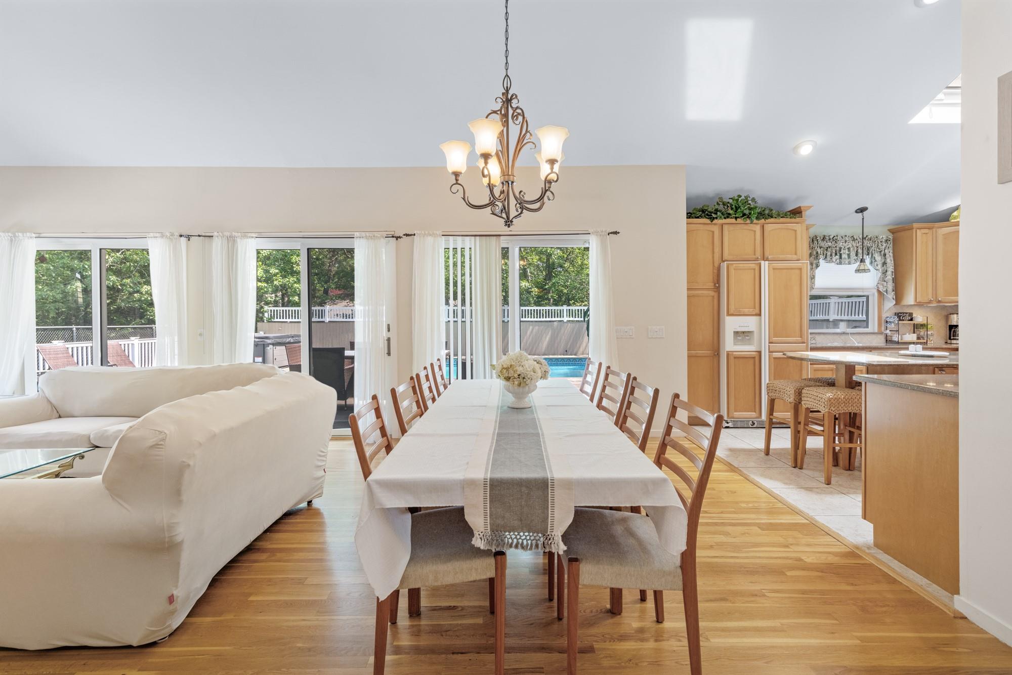 60 Quogue Riverhead Road, Quogue, NY 11959