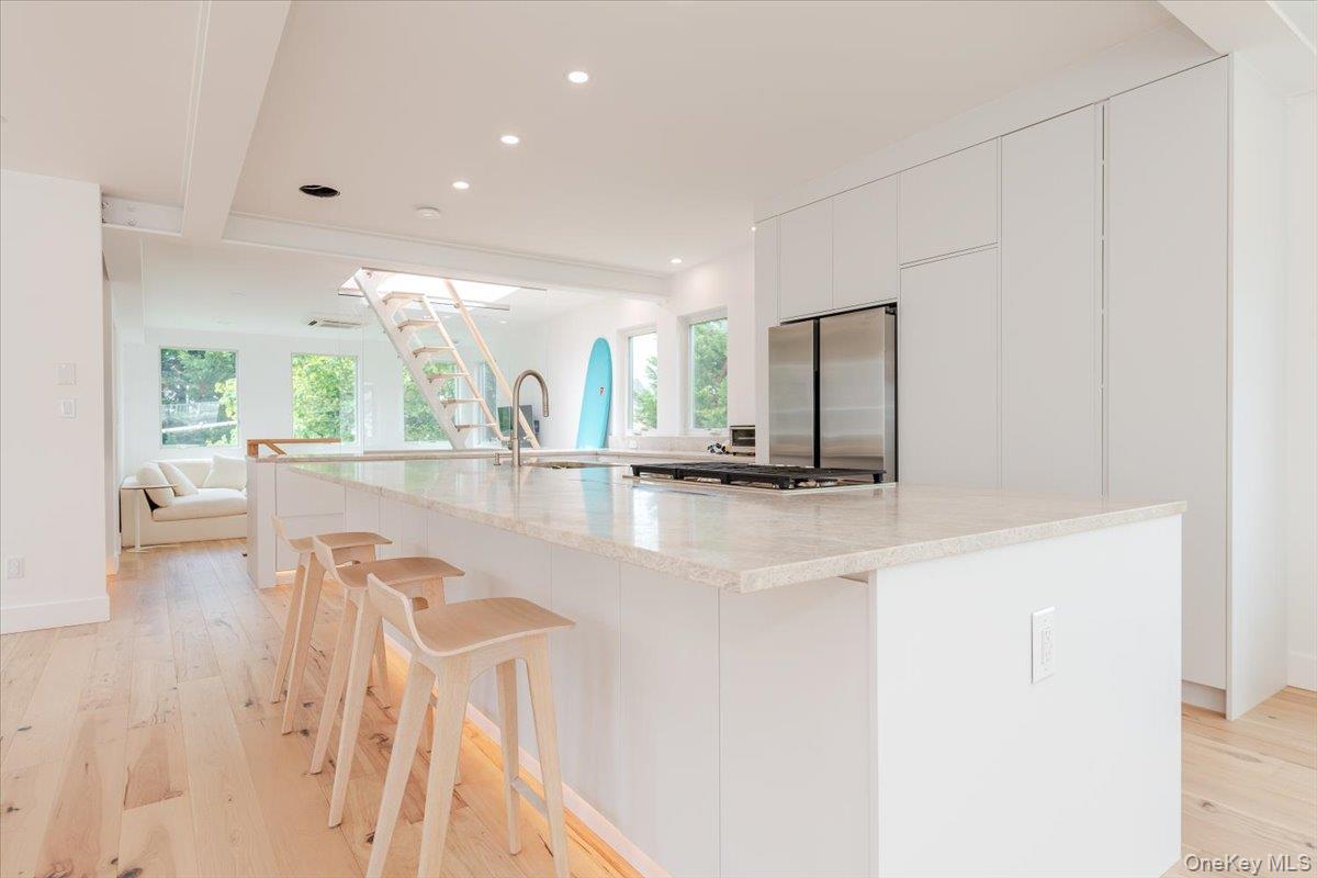 2105 Bay Boulevard, Atlantic Beach, NY 11509