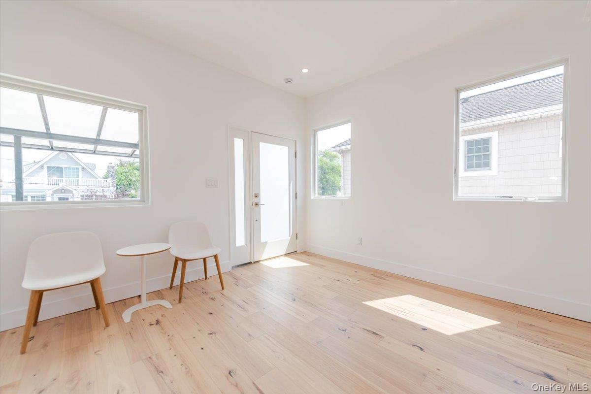 2105 Bay Boulevard, Atlantic Beach, NY 11509