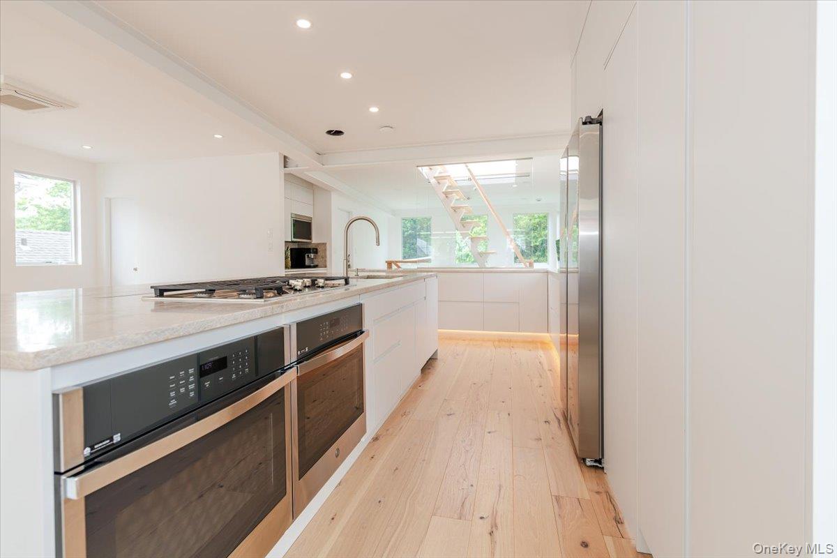 2105 Bay Boulevard, Atlantic Beach, NY 11509