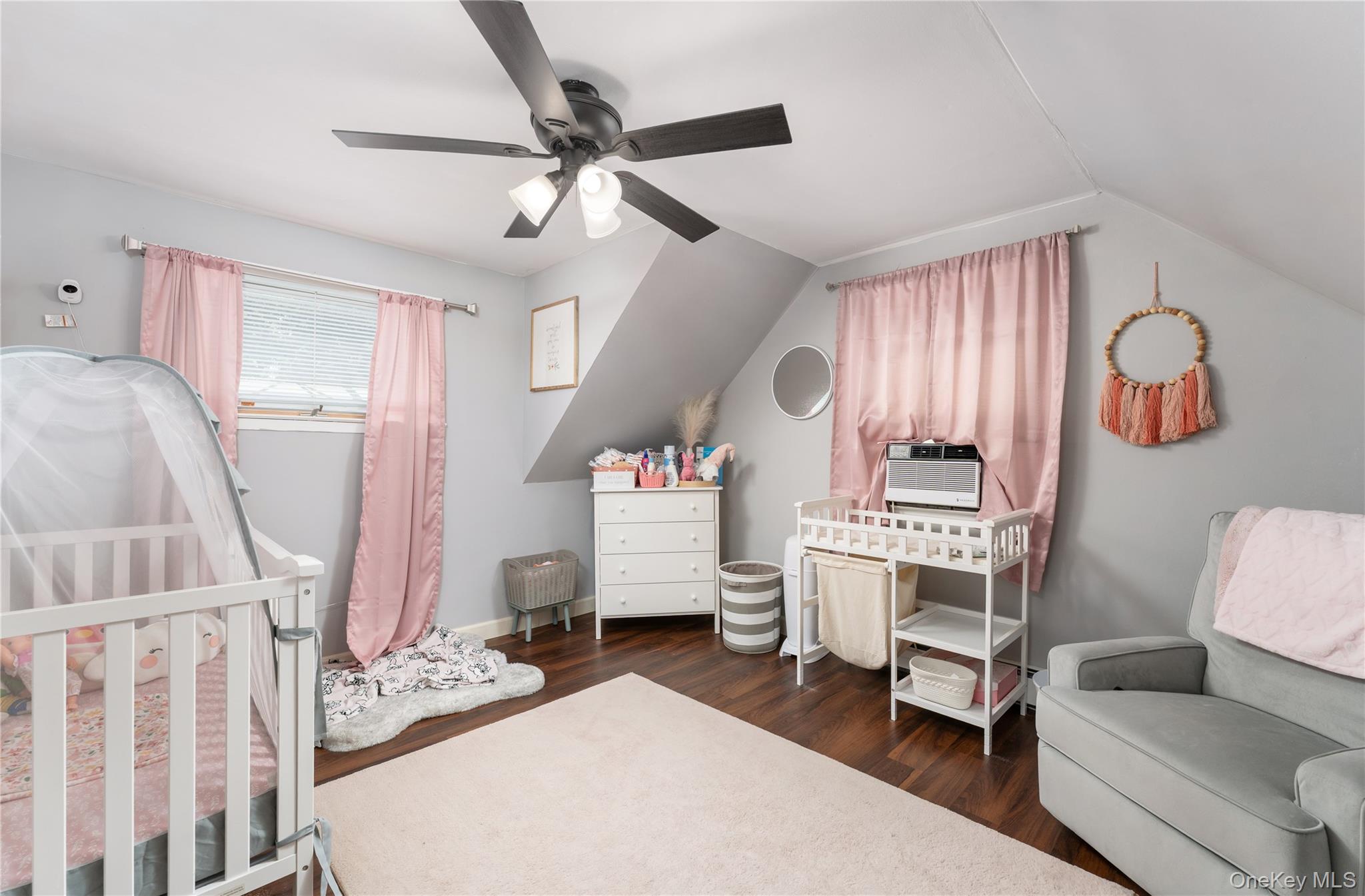 55 Robinson Street, Shoreham, NY 11786